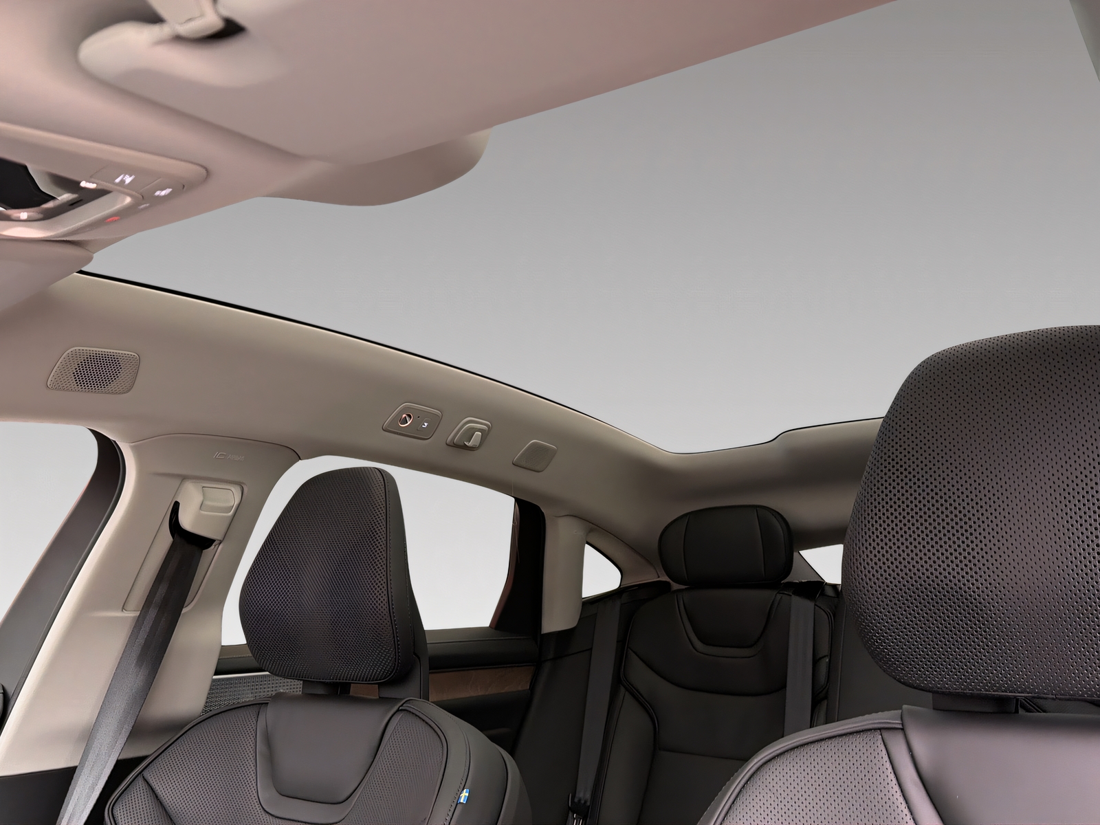 VOLVO ES90 Ultra-image-6