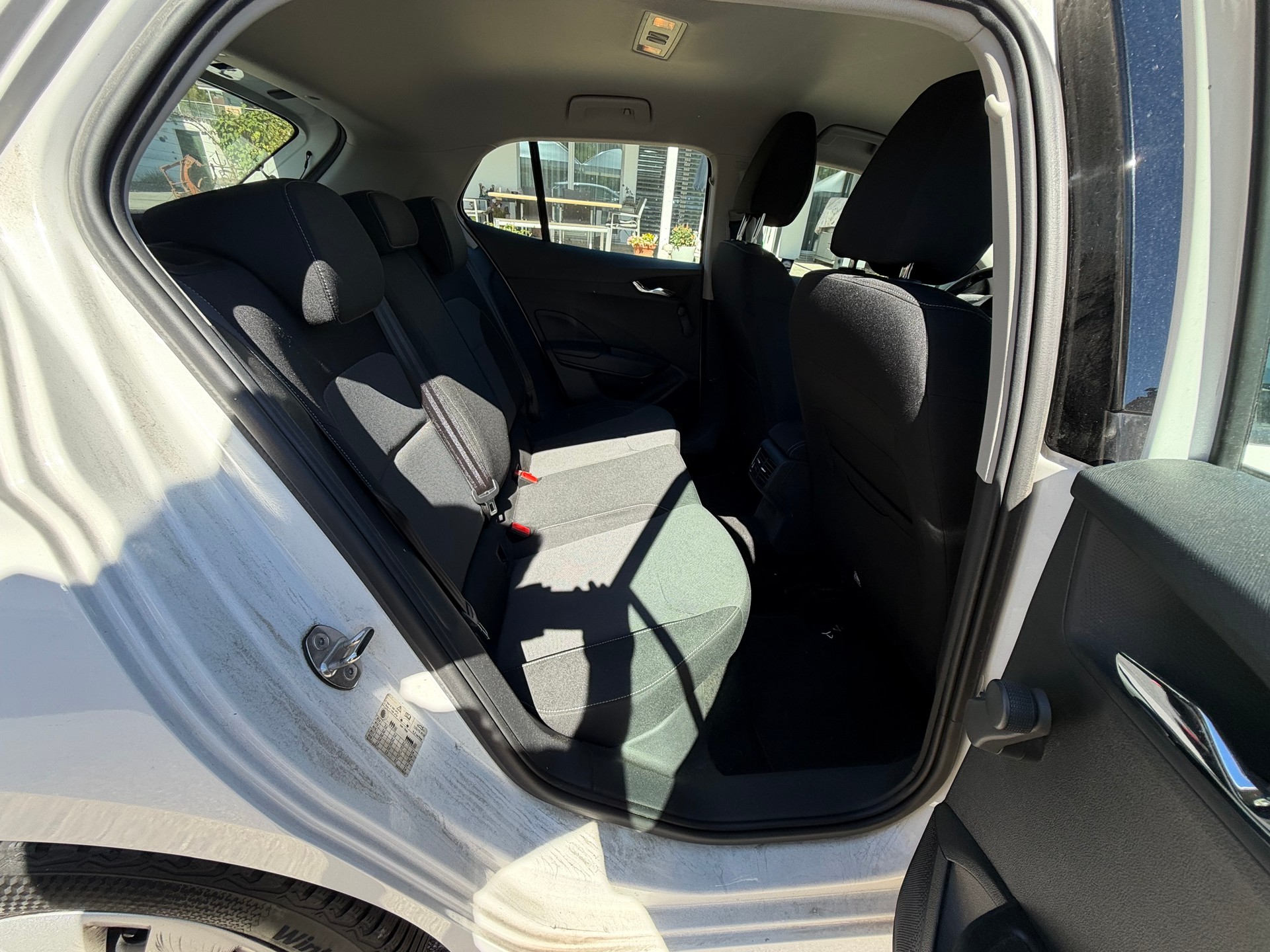 SKODA Fabia 1.0 MPI Ambition-image-11
