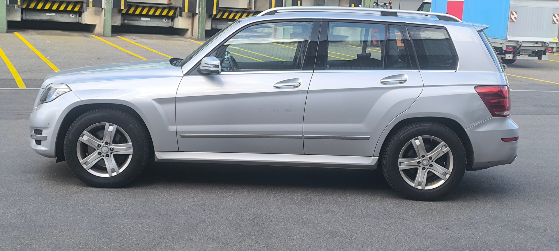 MERCEDES-BENZ GLK 220 BlueTEC 4Matic 7G-Tronic-image-5