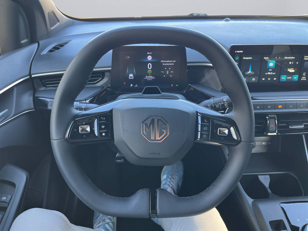 MG 3 1.5 Hybrid Luxury-image-9