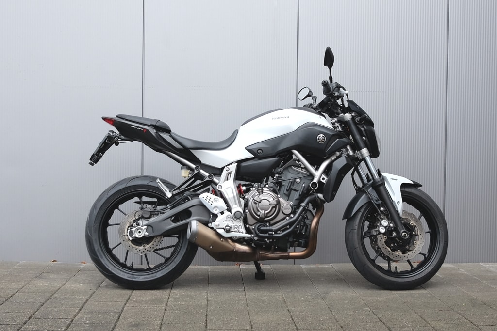 YAMAHA MT-07 ABS