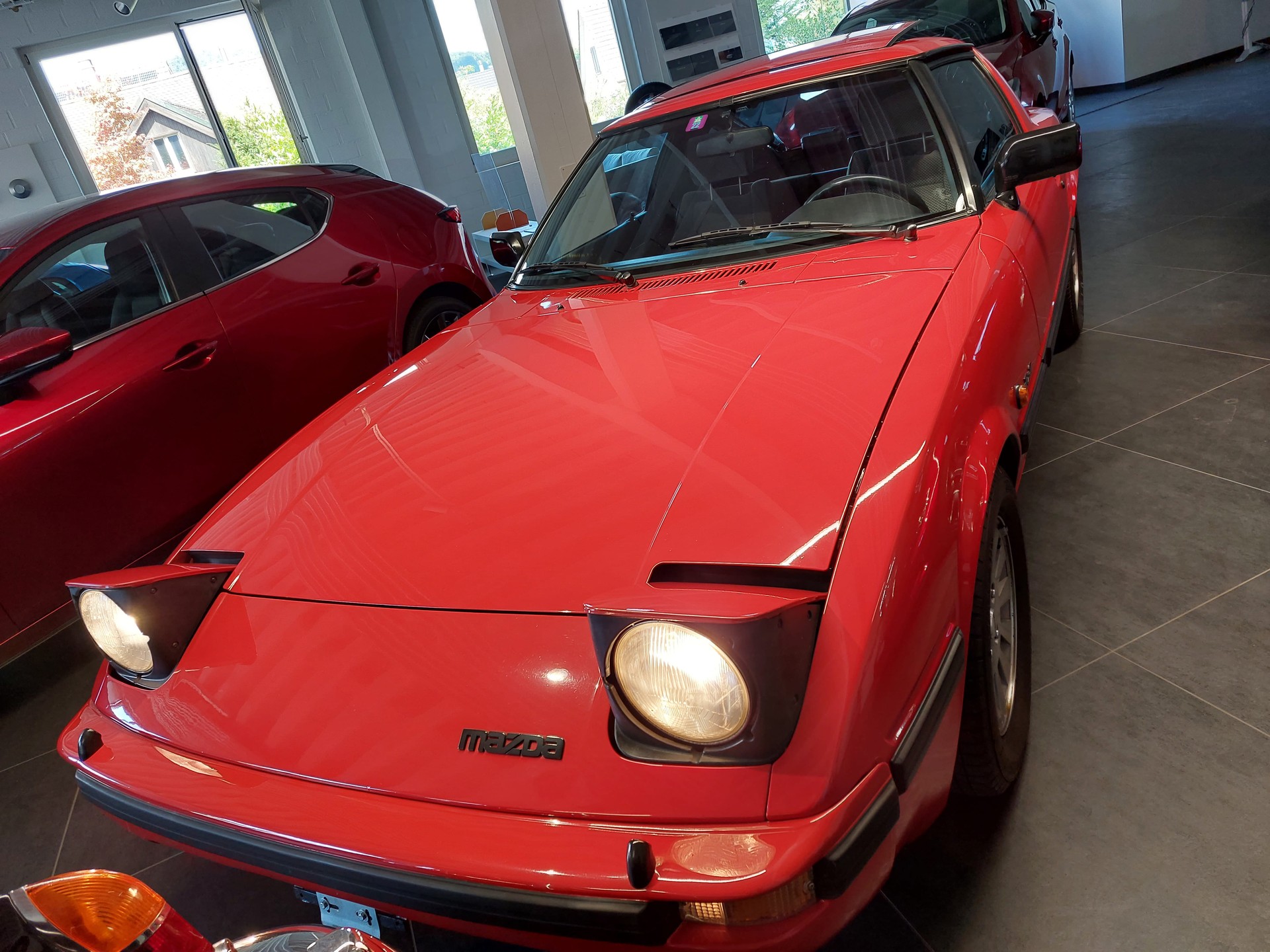 MAZDA RX-7-image-10