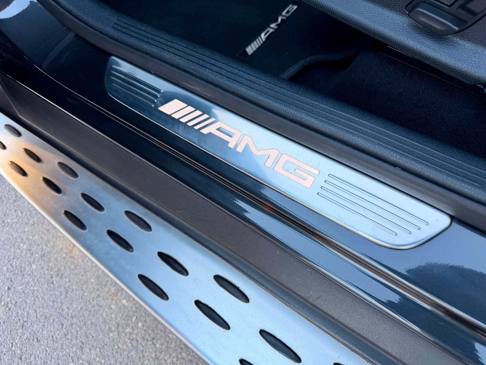 MERCEDES-BENZ GLC 63 AMG 4Matic 9G-Tronic-image-8