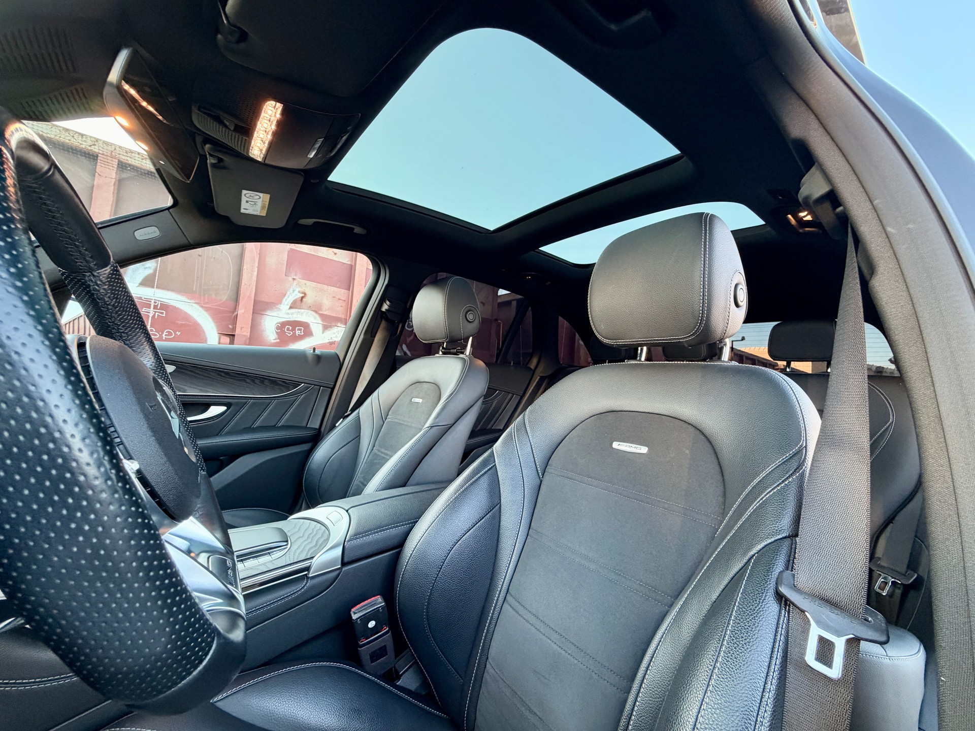 MERCEDES-BENZ GLC 63 AMG 4Matic 9G-Tronic-image-10