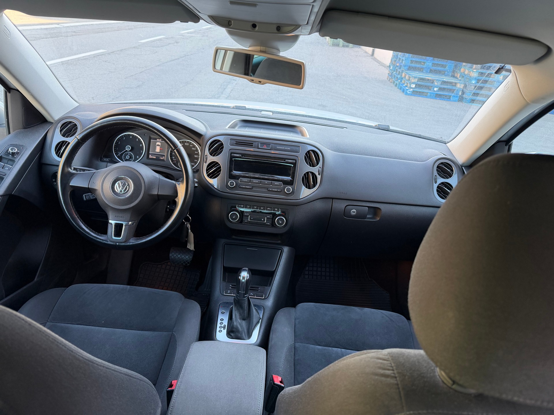 VW Tiguan 2.0 TSI Sport&Style 4Motion DSG-image-1