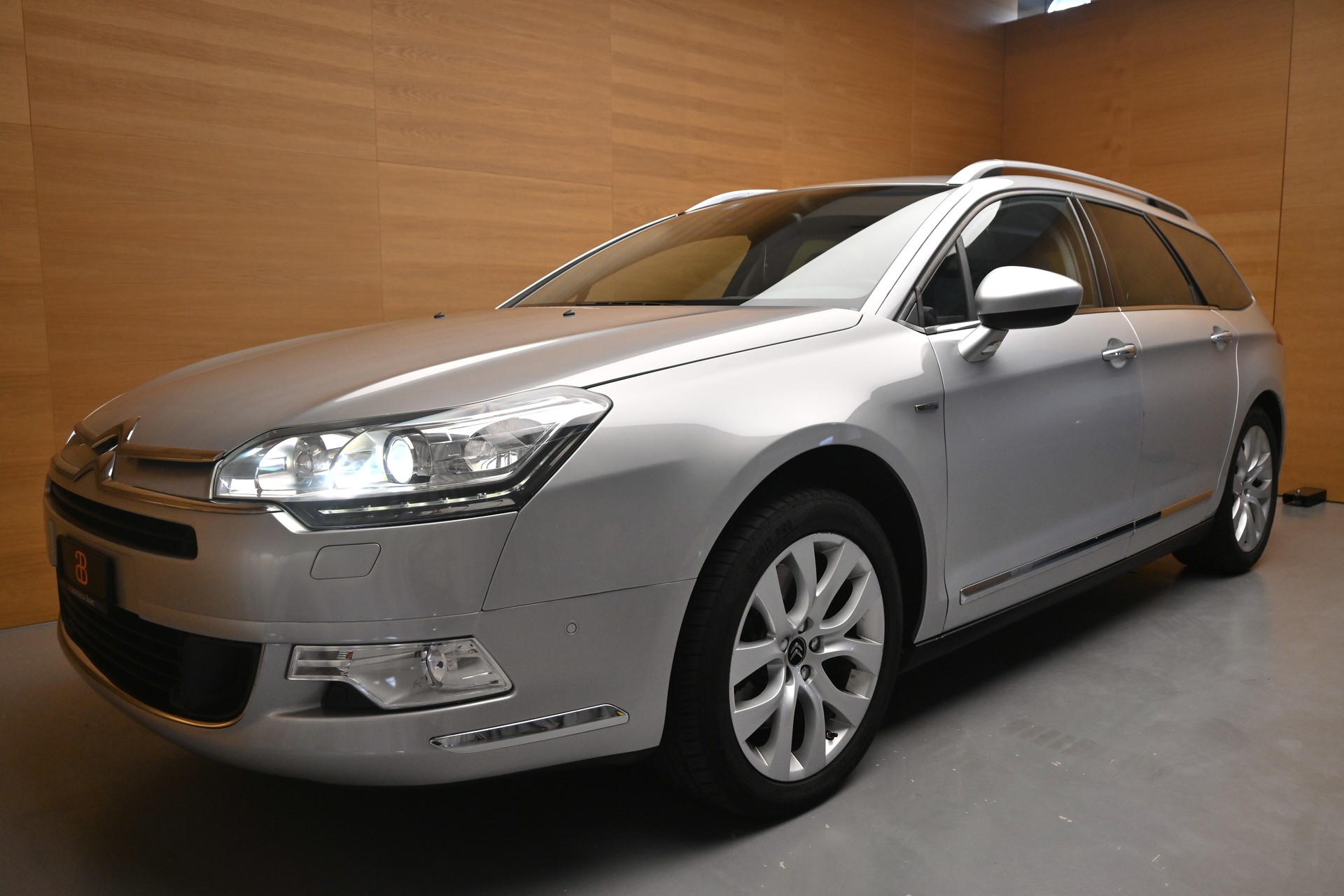 CITROEN C5 Tourer 2.2 HDi Exclusive Automatic-image-1