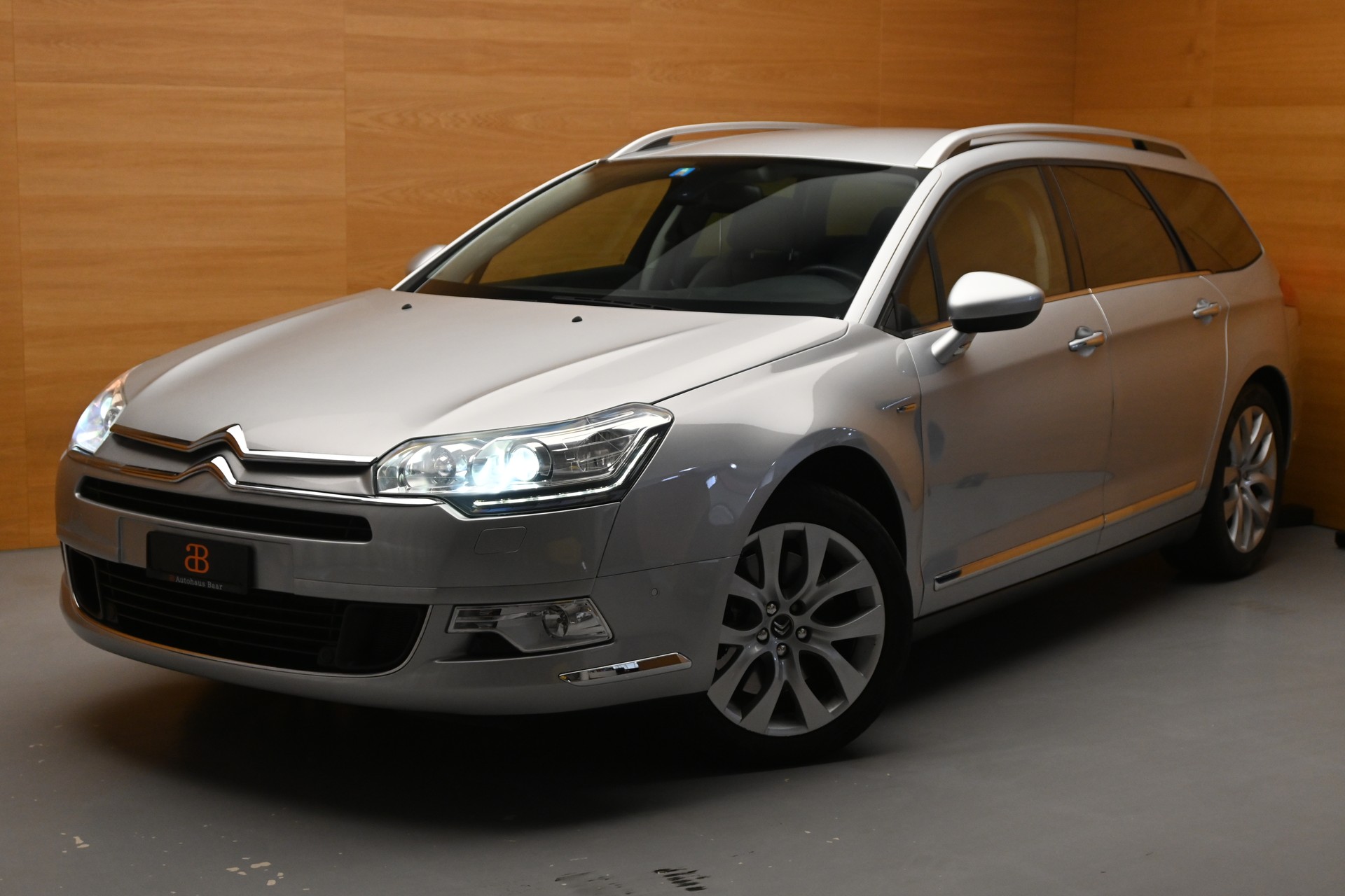 CITROEN C5 Tourer 2.2 HDi Exclusive Automatic-image-0