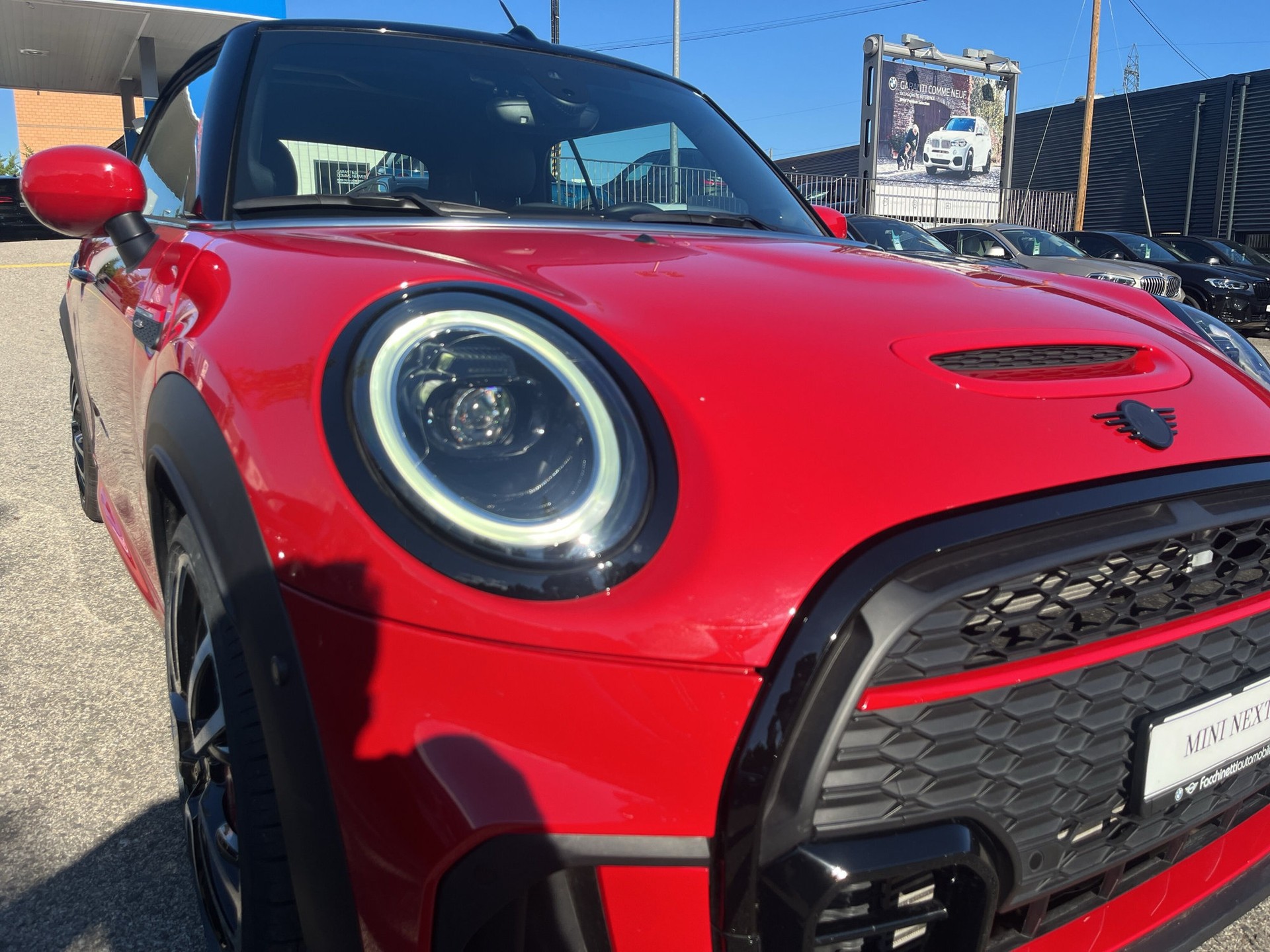 MINI Cooper John Cooper Works Cabriolet Steptronic-image-17