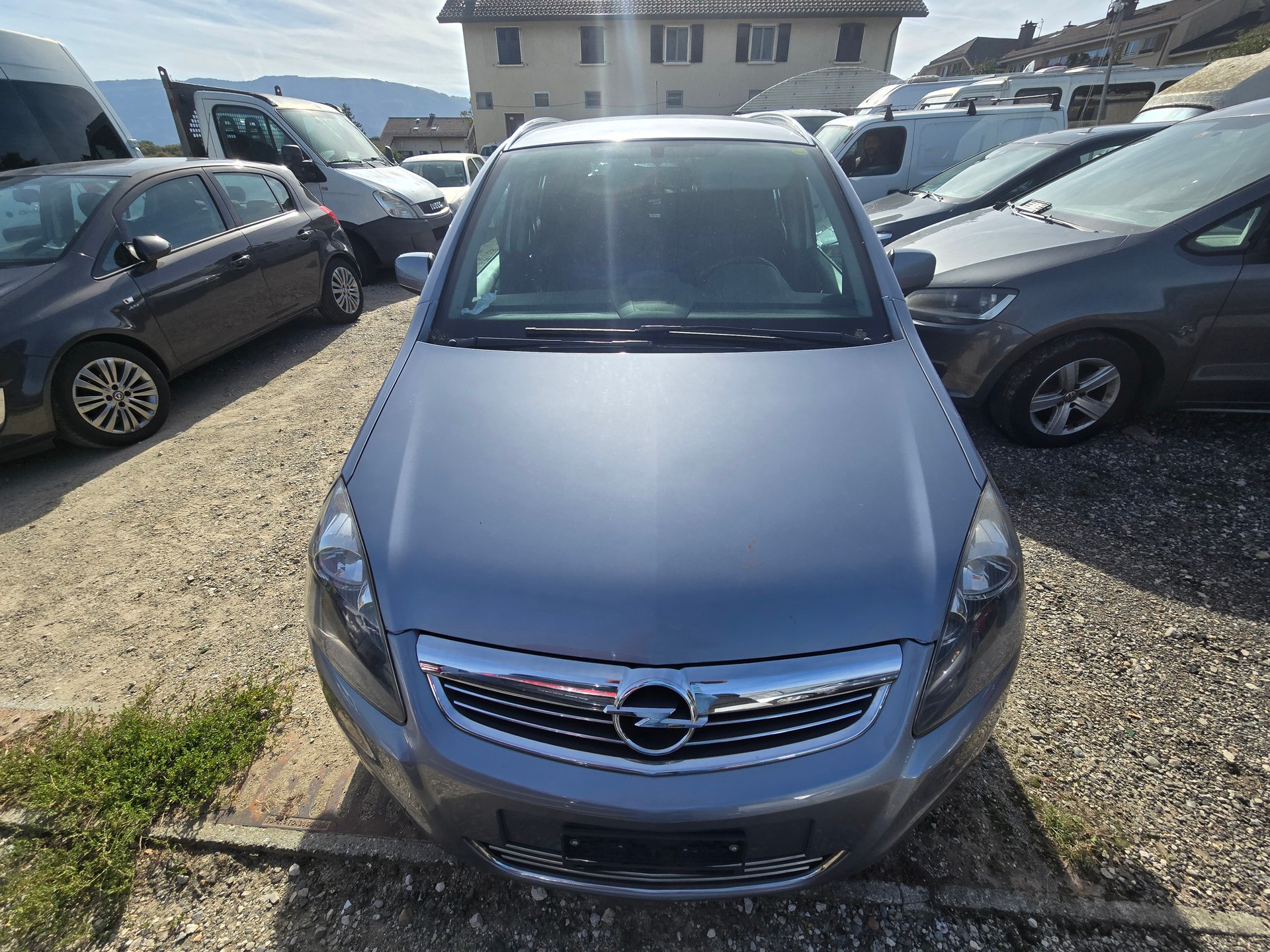 OPEL Zafira 1.8i 16V Cosmo Easytronic-image-0
