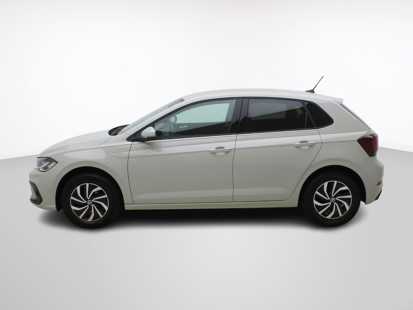 VW Polo 1.0 TSI DSG Life-image-2