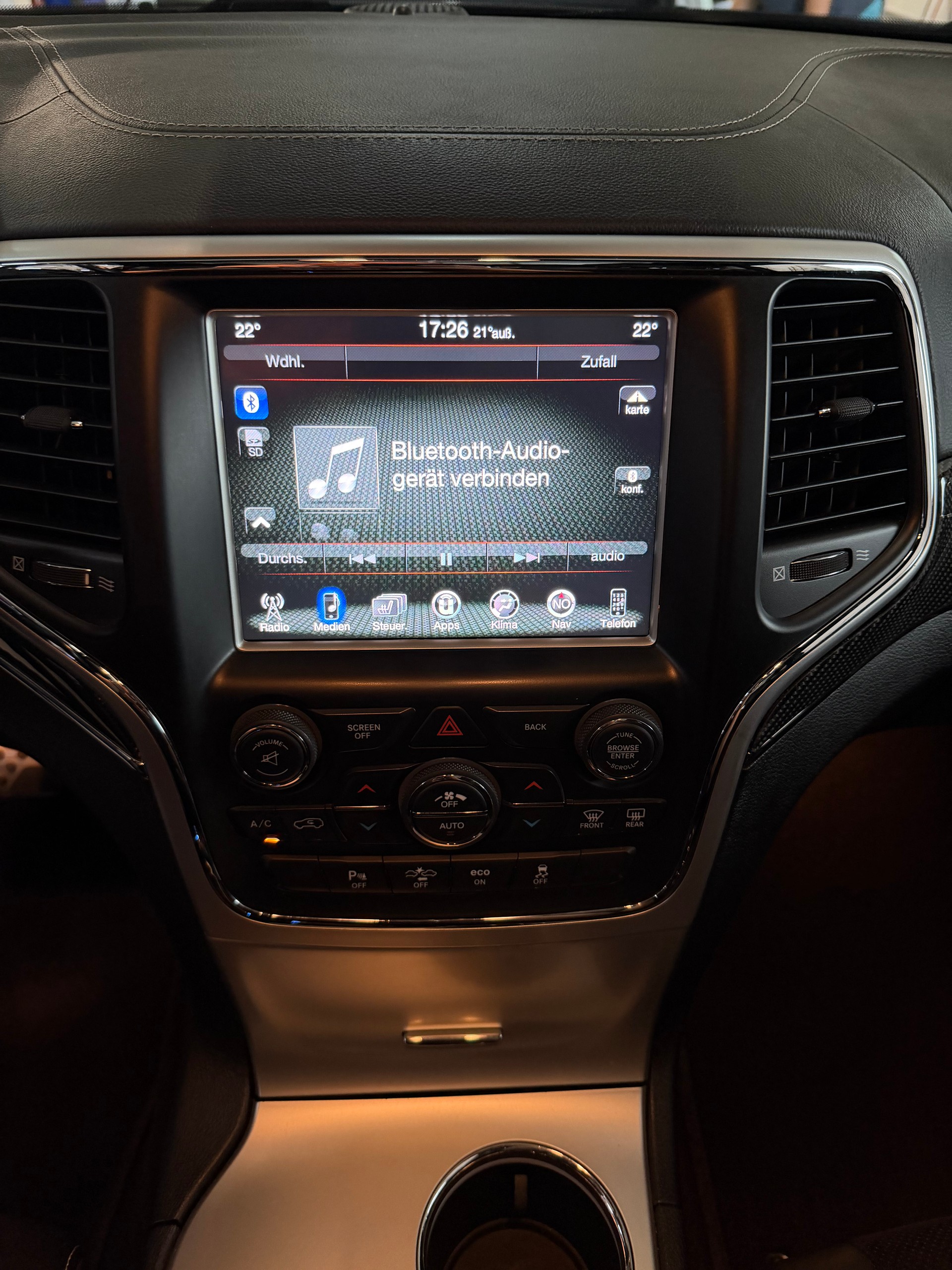 JEEP Grand Cherokee 6.4 V8 HEMI SRT8 Automatic-image-14
