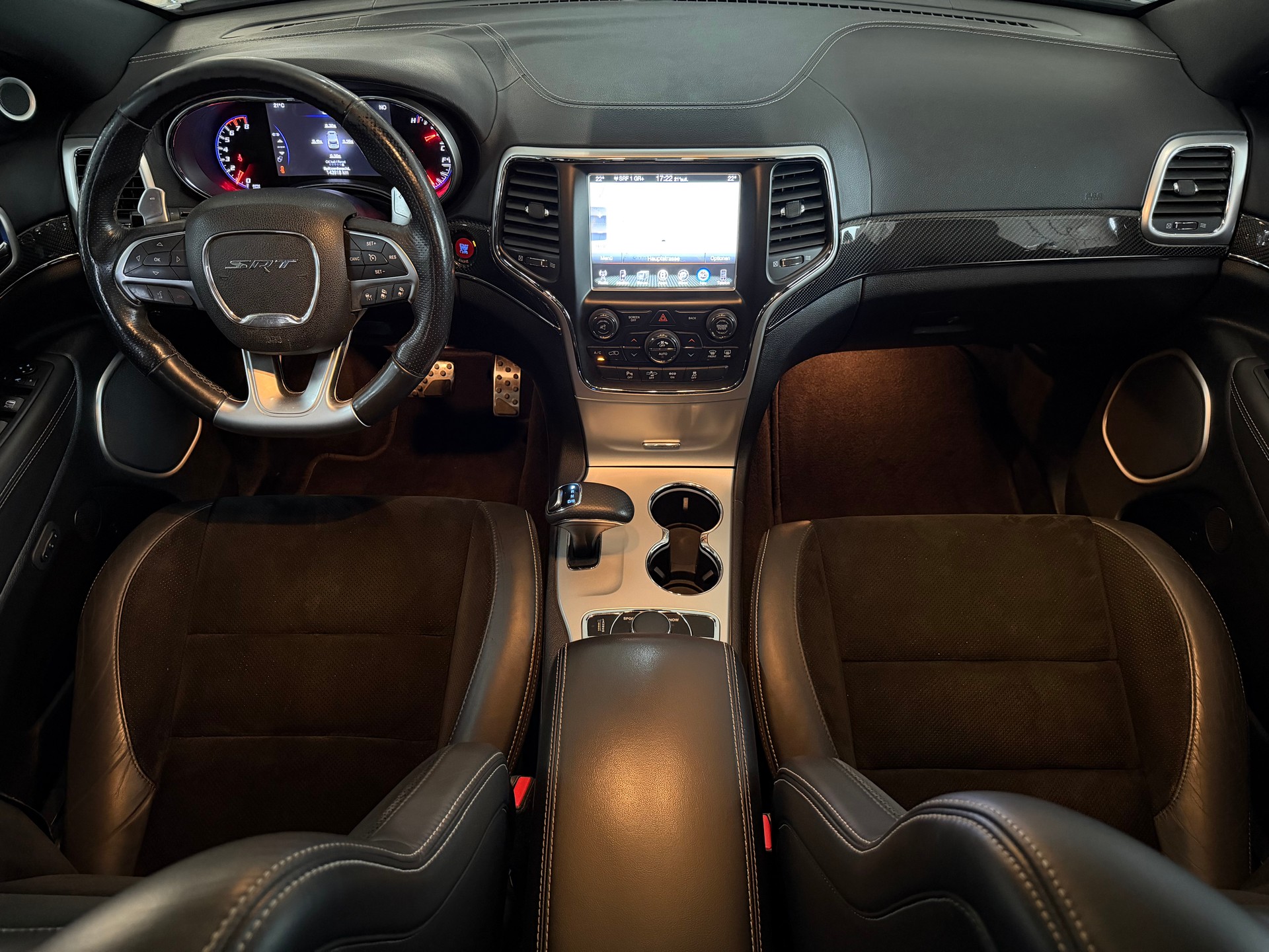 JEEP Grand Cherokee 6.4 V8 HEMI SRT8 Automatic-image-7
