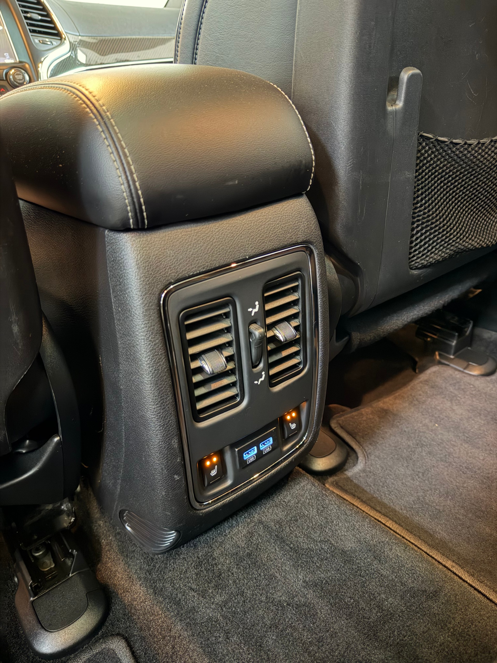 JEEP Grand Cherokee 6.4 V8 HEMI SRT8 Automatic-image-15