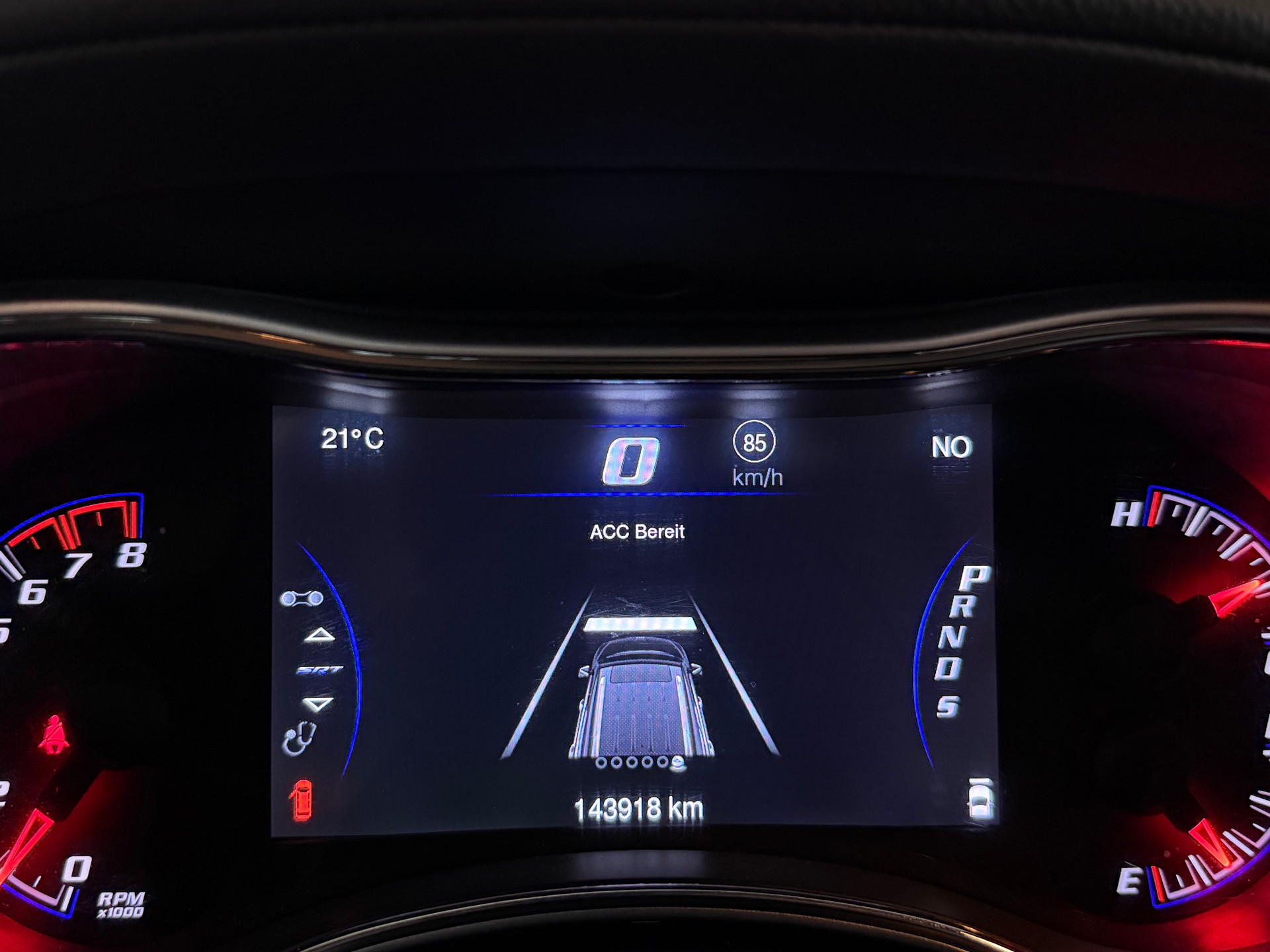 JEEP Grand Cherokee 6.4 V8 HEMI SRT8 Automatic-image-21