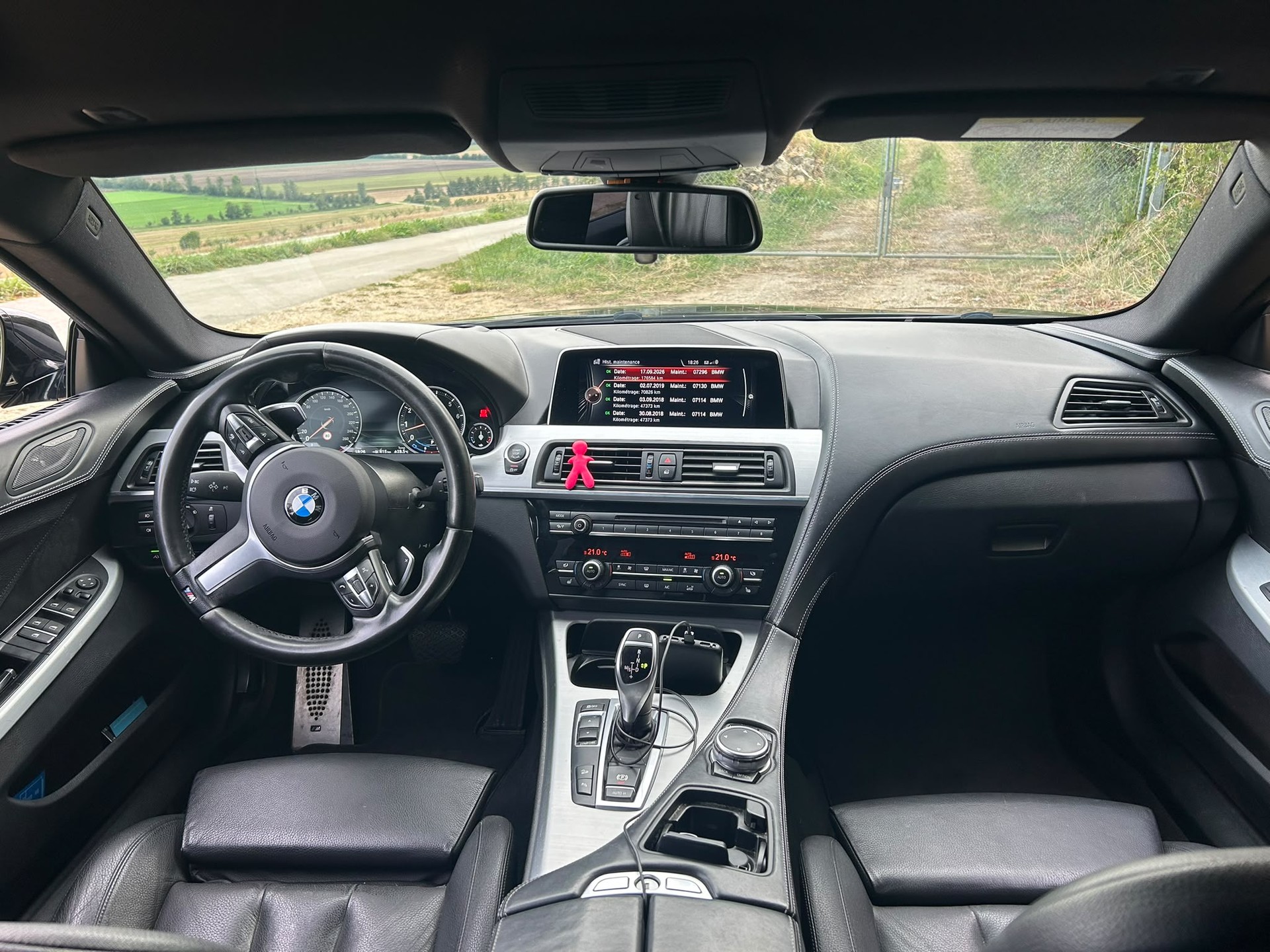 BMW 640i xDrive-image-4