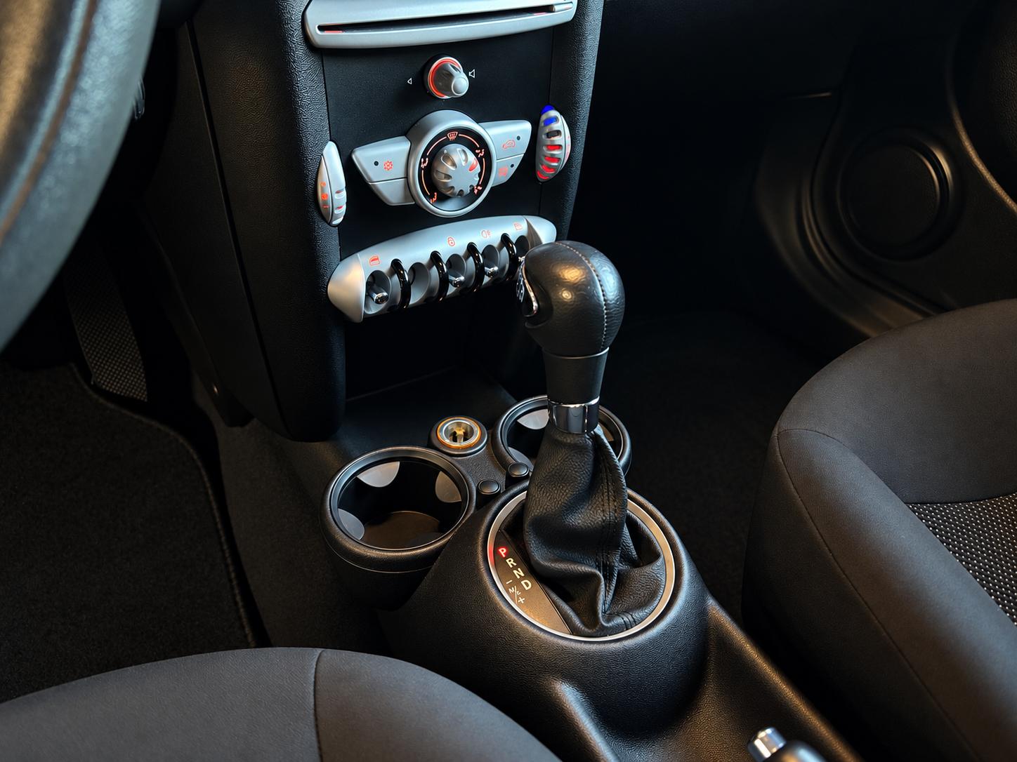 MINI One Steptronic-image-13