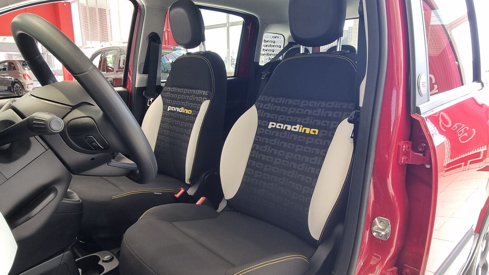 FIAT Pandina 1.0 Hybrid Cross-image-19