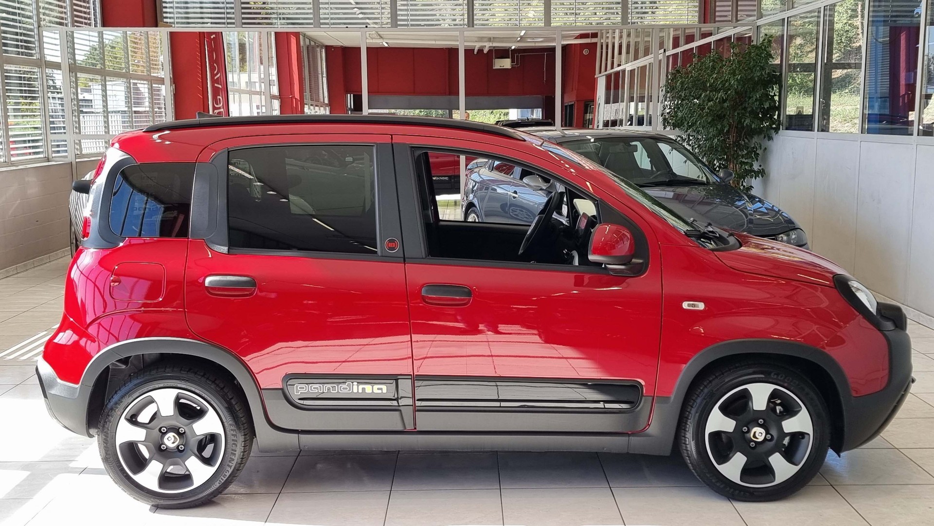 FIAT Pandina 1.0 Hybrid Cross-image-5