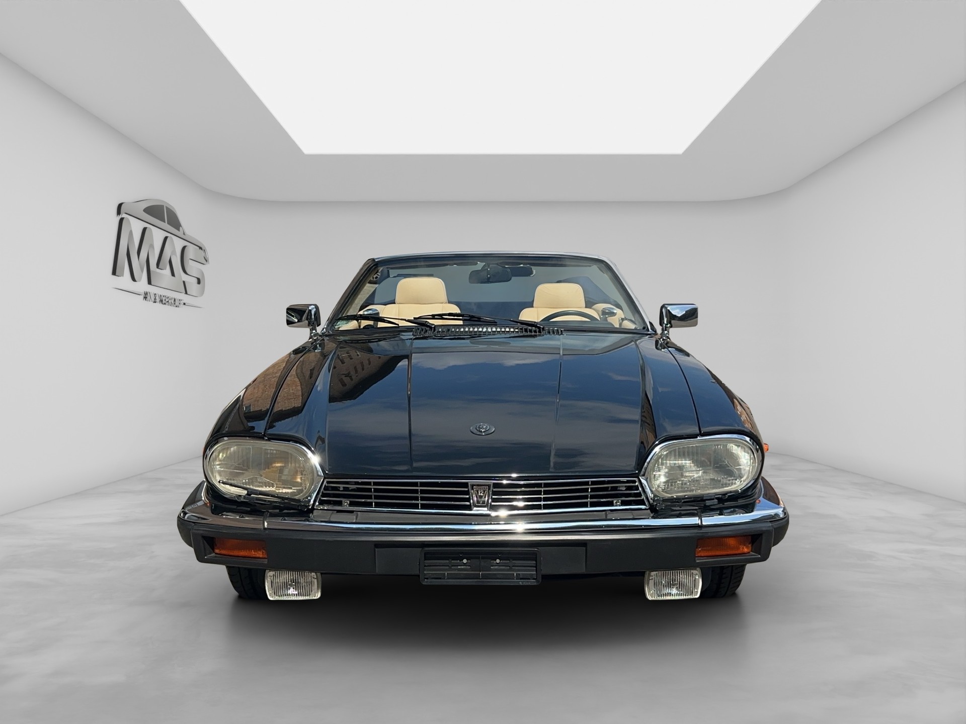 JAGUAR XJ12 5.3 Sovereign-image-1