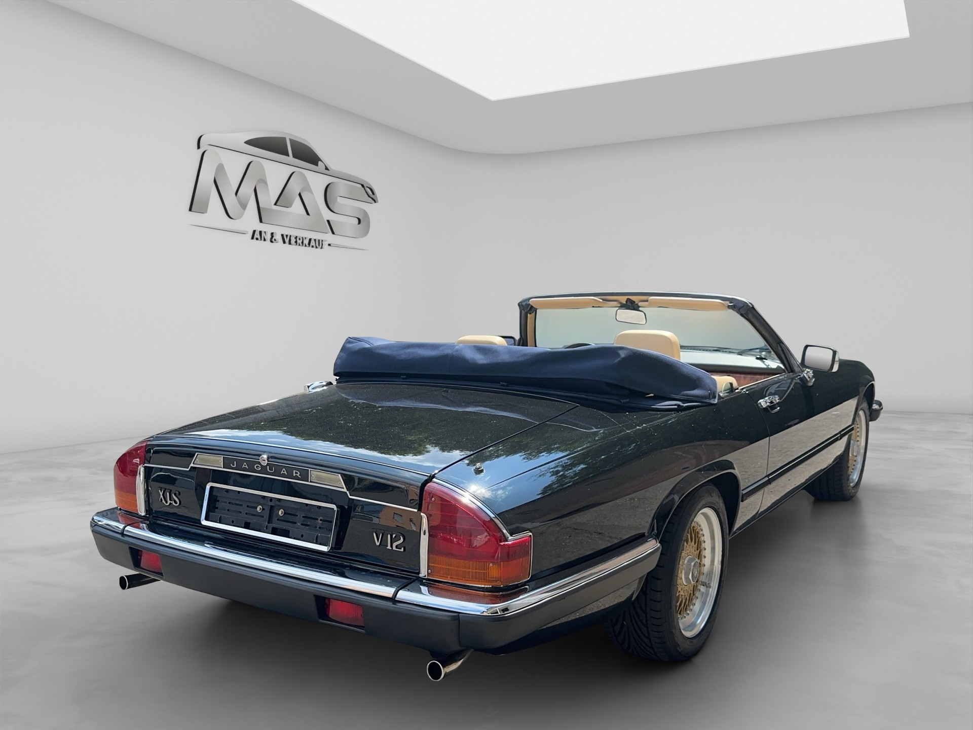 JAGUAR XJ12 5.3 Sovereign-image-5