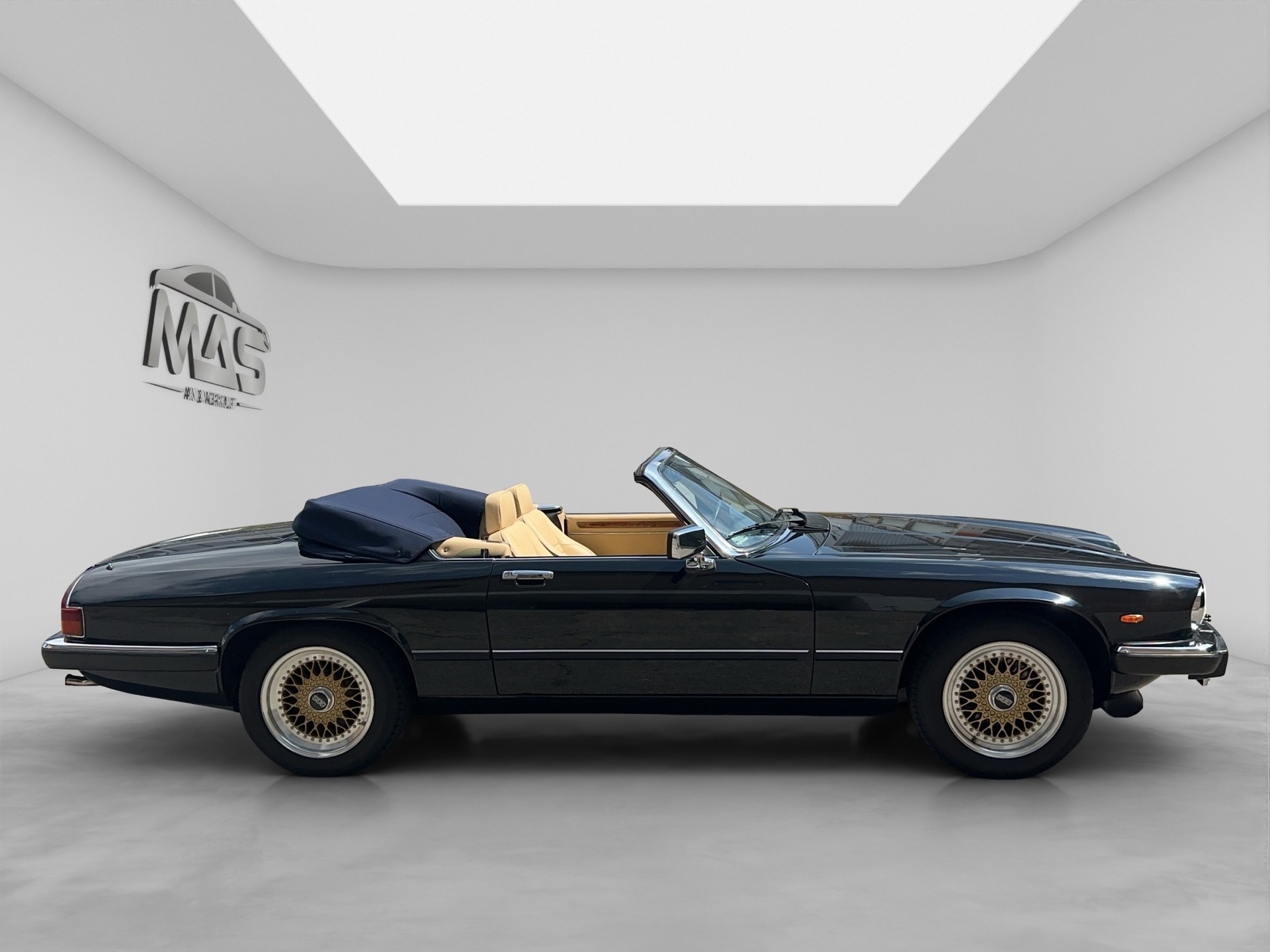 JAGUAR XJ12 5.3 Sovereign-image-6