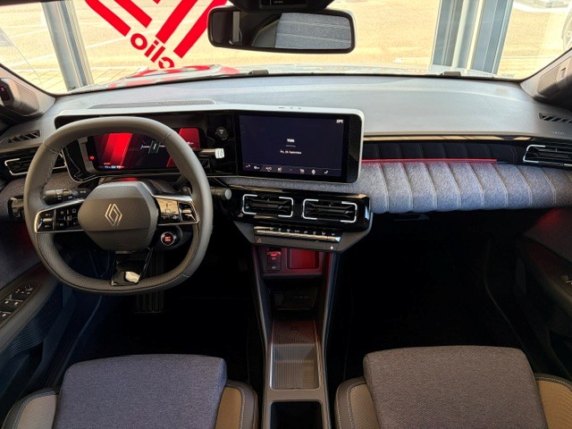 RENAULT R5 E-Tech Comfort Range 52 kWh Techno-image-10
