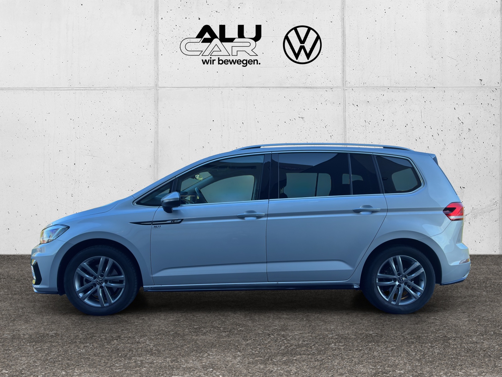 VW Touran 1.5 TSI EVO Highline DSG-image-1