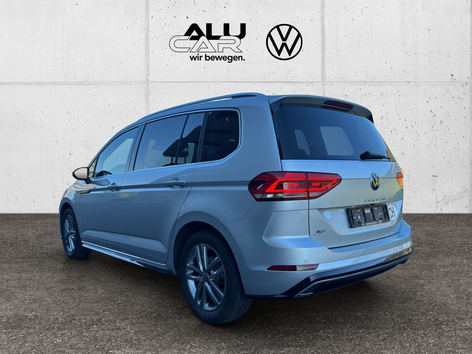 VW Touran 1.5 TSI EVO Highline DSG-image-2