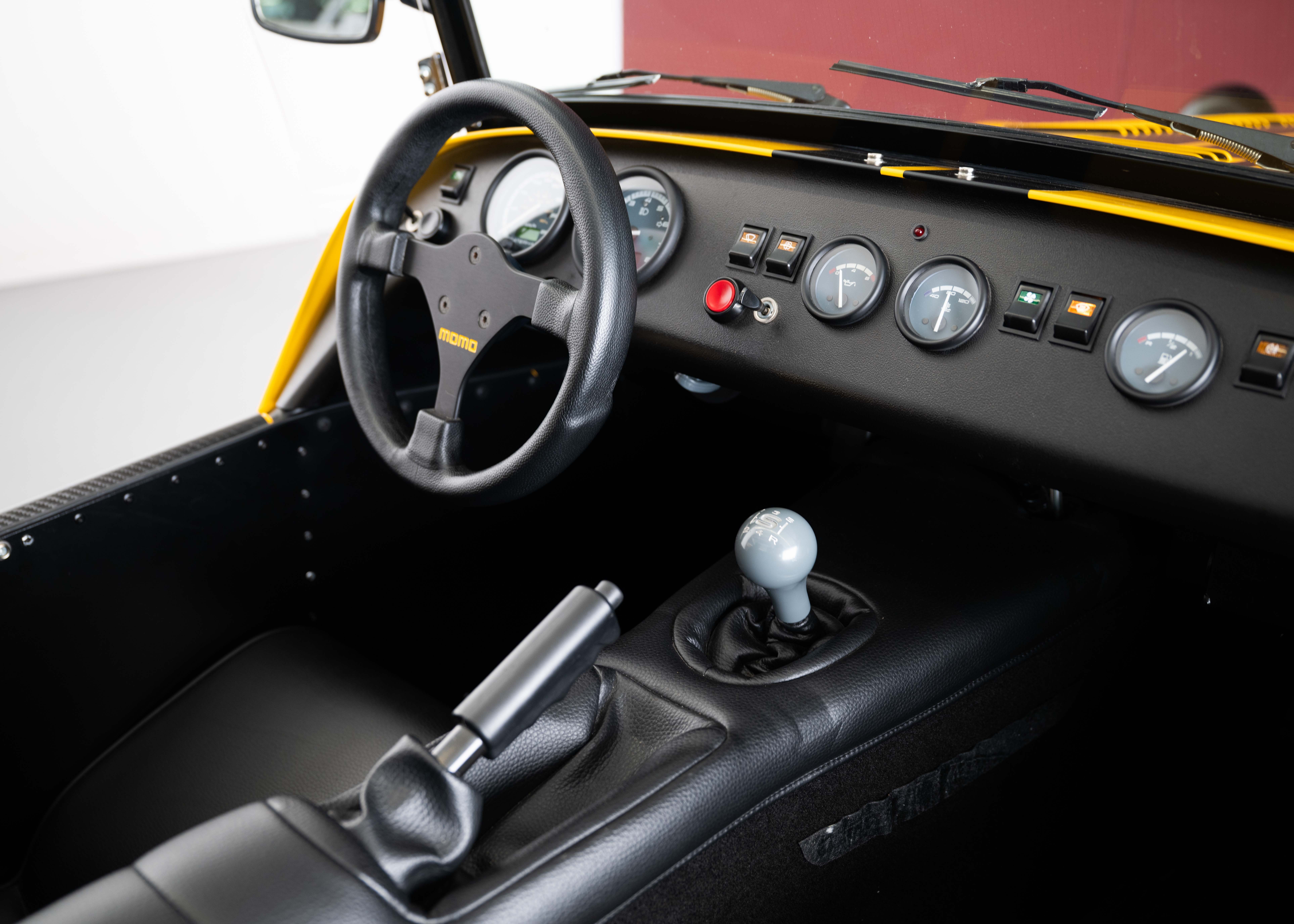 Image CATERHAM SEVEN Seven 170S (MY24, Swiss car, Firecracker Yellow paint, full Caterham service history, 12-month warranty)