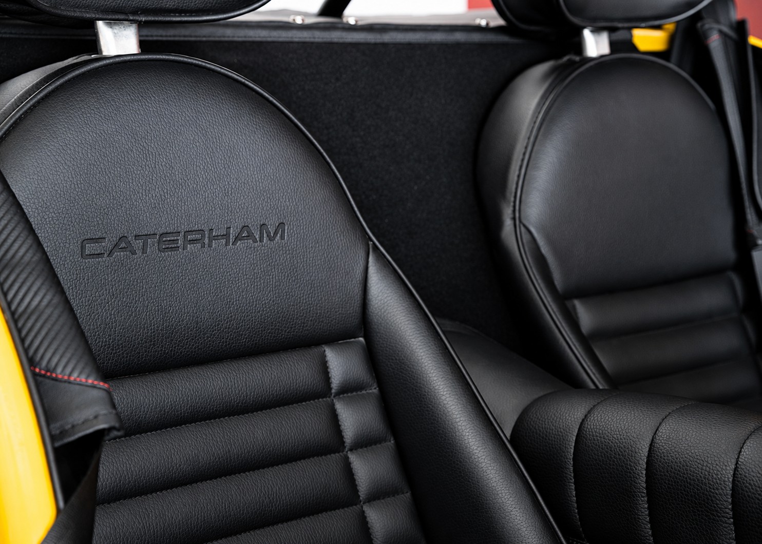 CATERHAM Seven 170S (MY24, Swiss car, Firecracker Yellow paint, full Caterham service history, 12-month warranty)-image-28