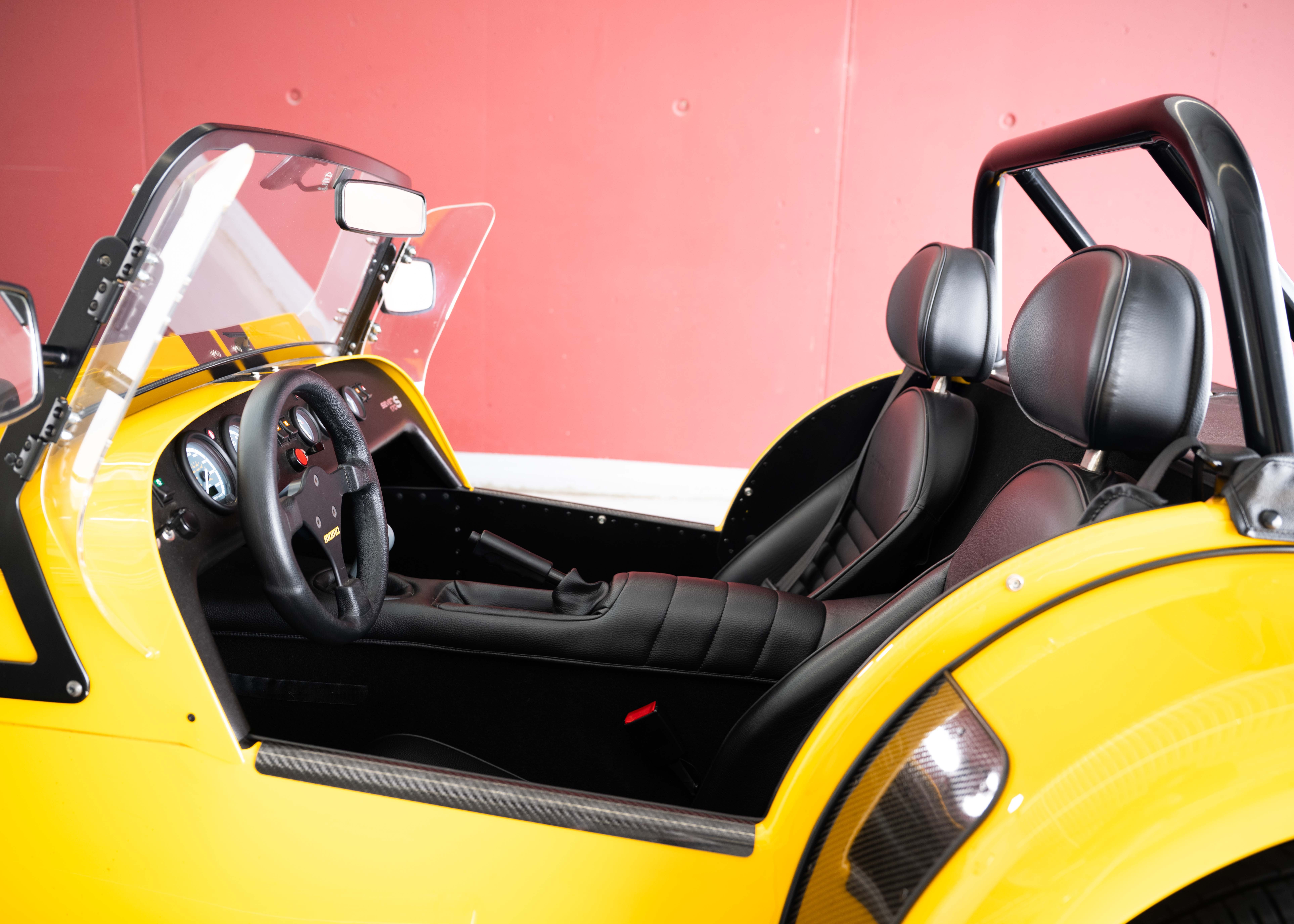 Image CATERHAM SEVEN Seven 170S (MY24, Swiss car, Firecracker Yellow paint, full Caterham service history, 12-month warranty)