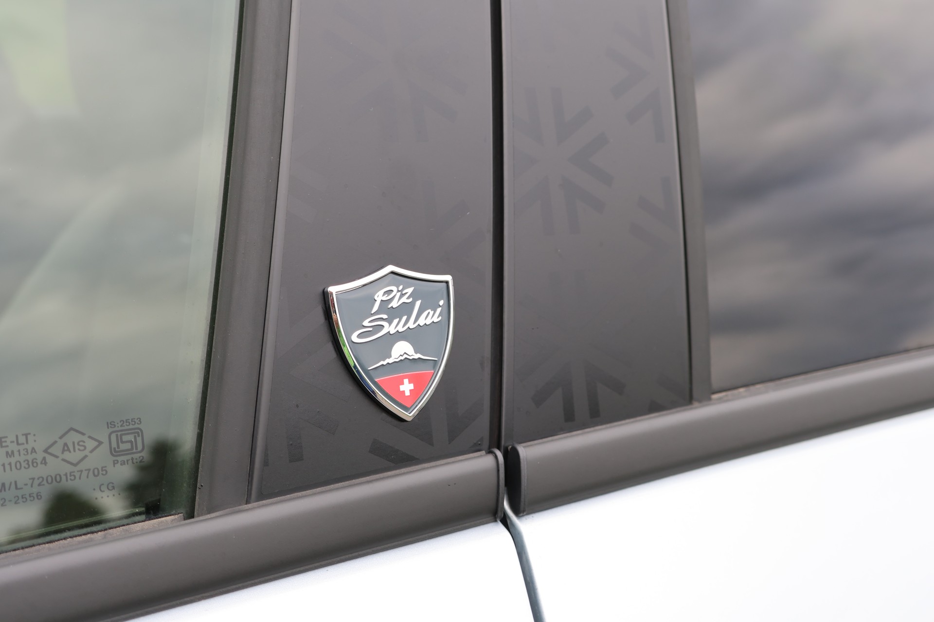 SUZUKI e-Vitara 61kWh Piz Sulai Top 4x4-image-20