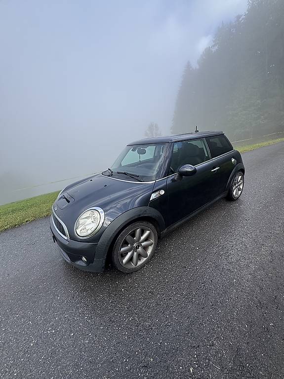 MINI COOPER-image-0