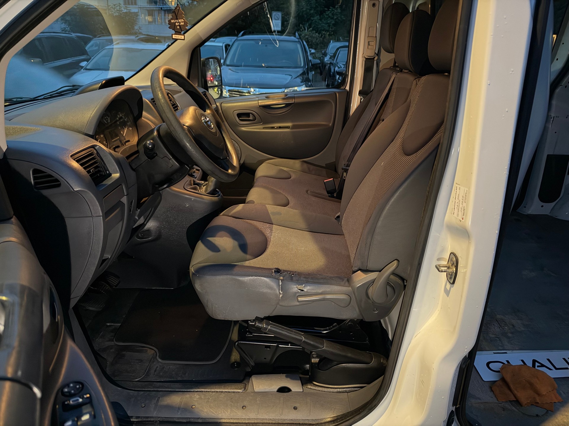 TOYOTA Proace 2.0D Panel Van Luna L1H1-image-9