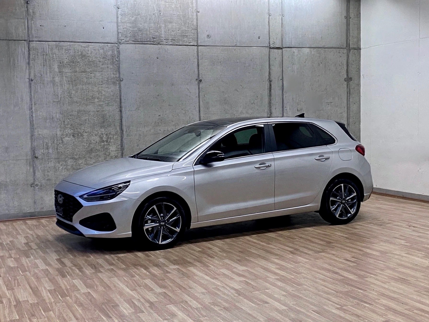 HYUNDAI i30 1.5 T-GDi*Vertex*48V*Swiss*MildHybrid*DCT*-image-0
