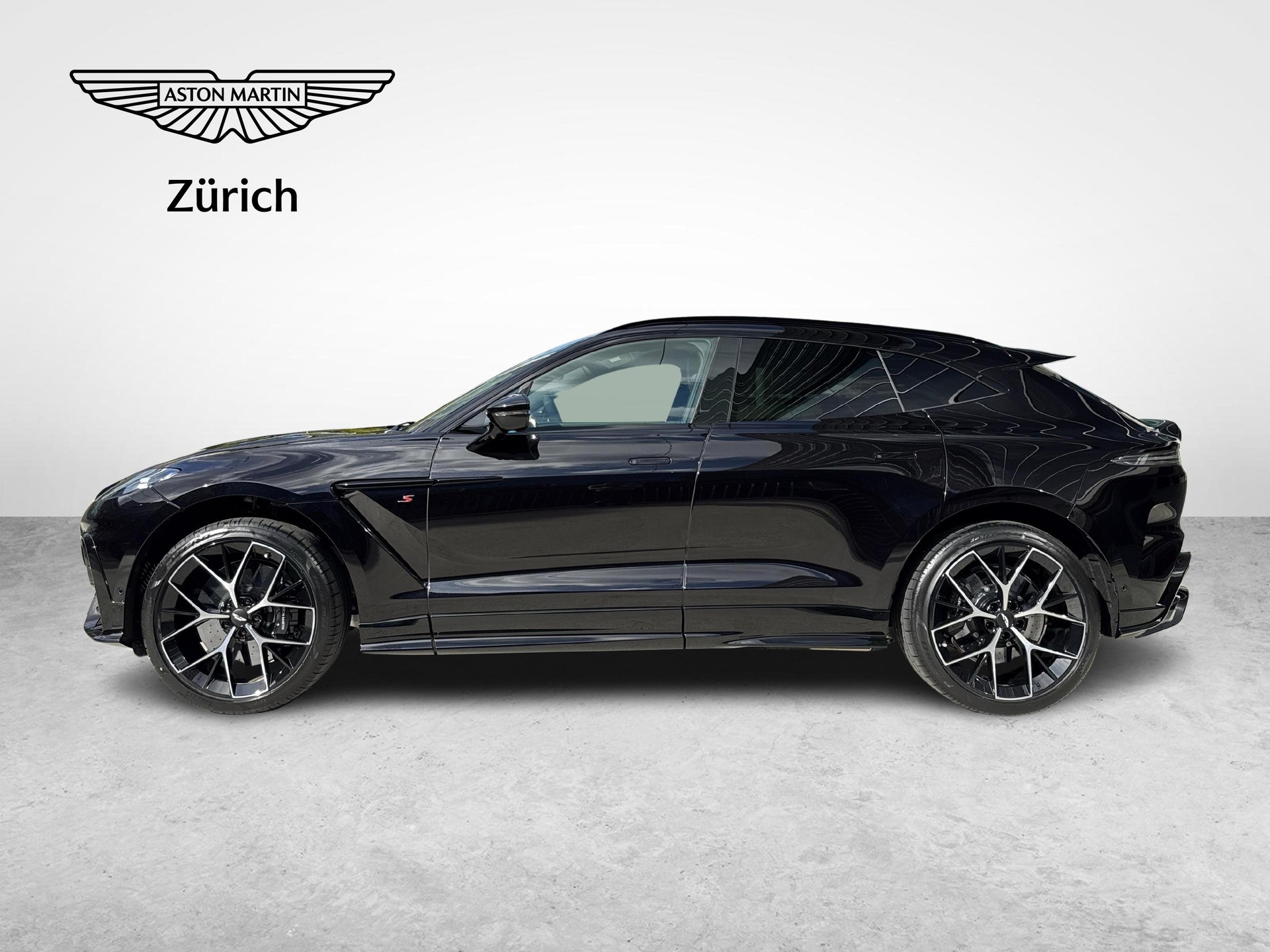 ASTON MARTIN DBX S 4.0 V8 Bi-Turbo-image-2