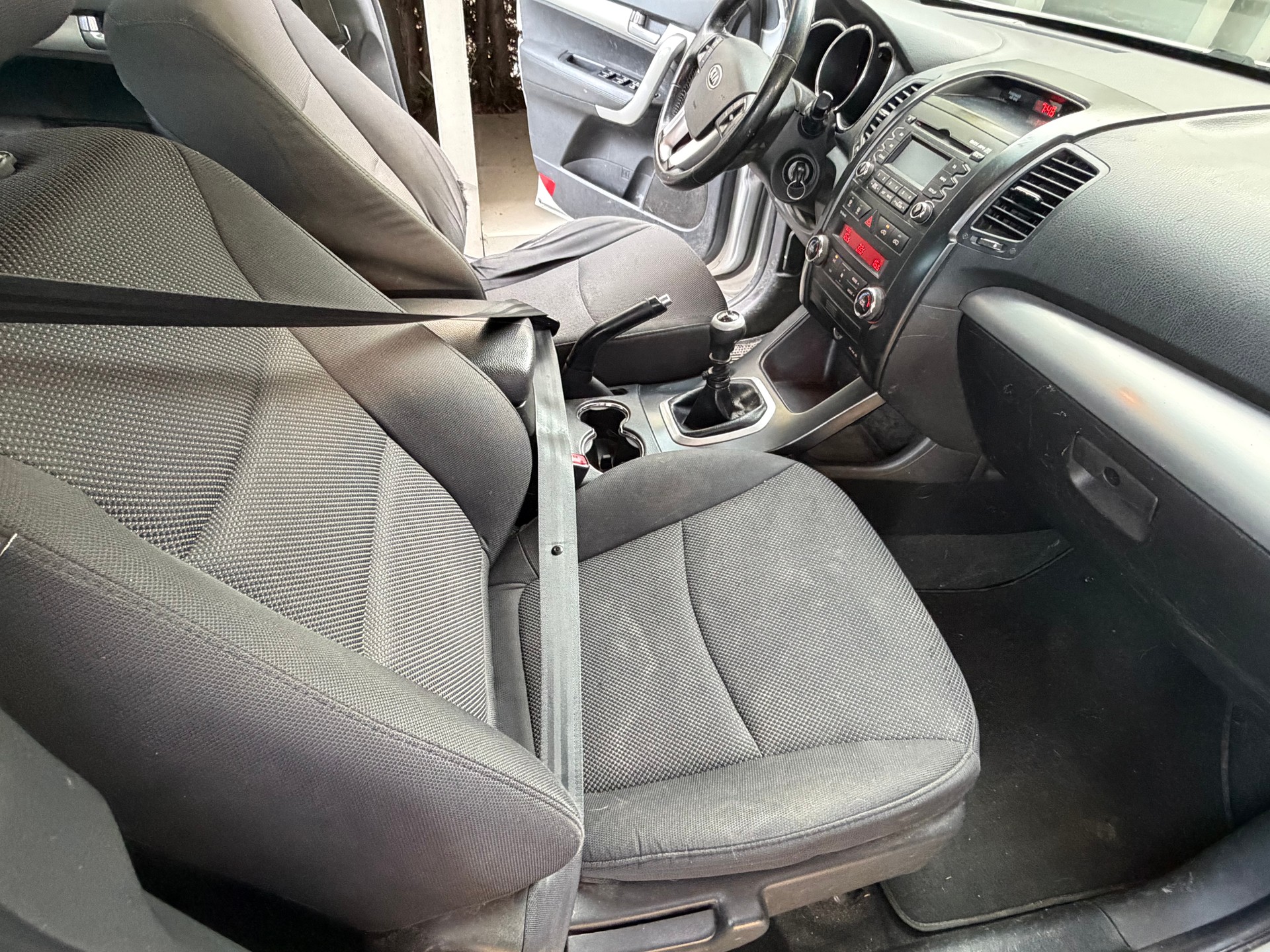 KIA Sorento 2.2 CRDI Trend-image-7