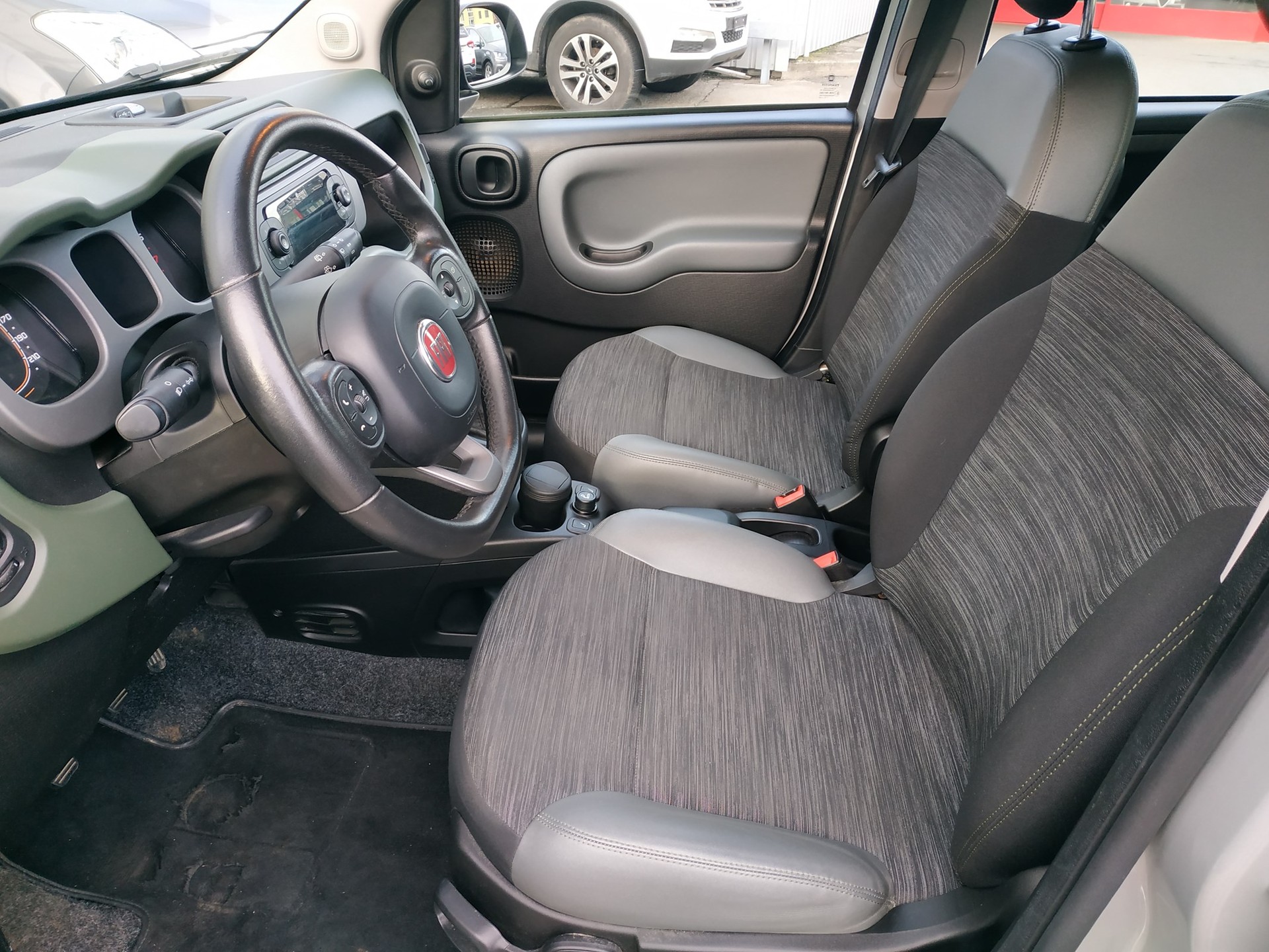 FIAT Panda 0.9 Twinair Turbo 4x4-image-11