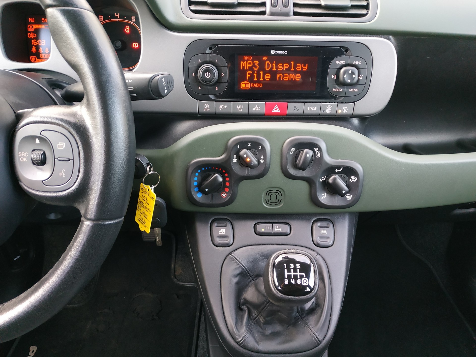 FIAT Panda 0.9 Twinair Turbo 4x4-image-14