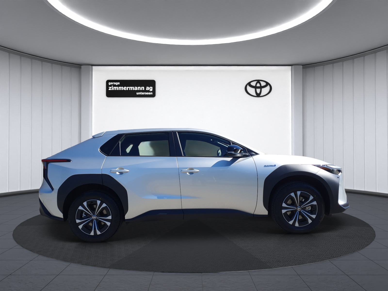 TOYOTA bZ4X Trend-image-4
