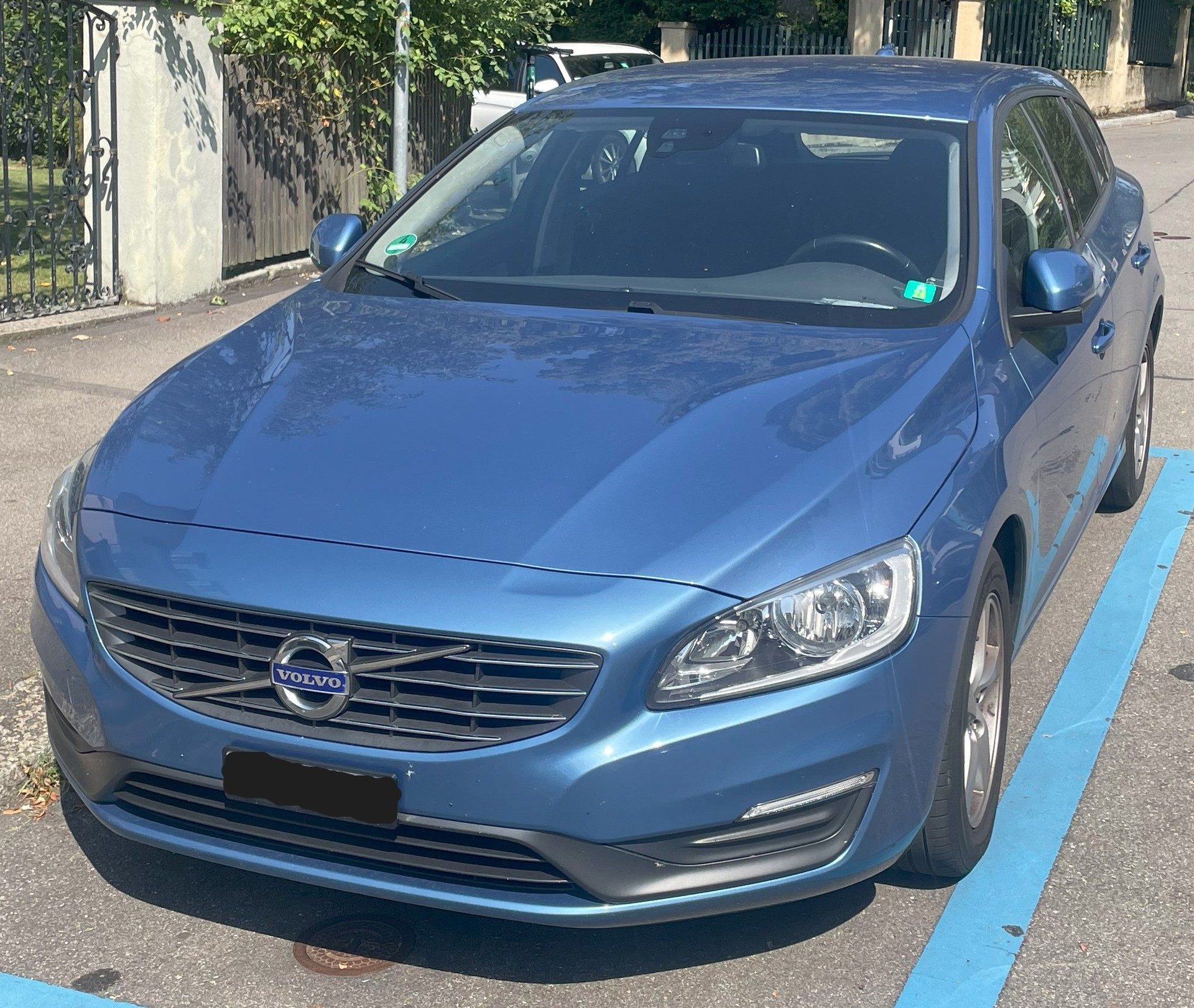 VOLVO V60 D3-image-0