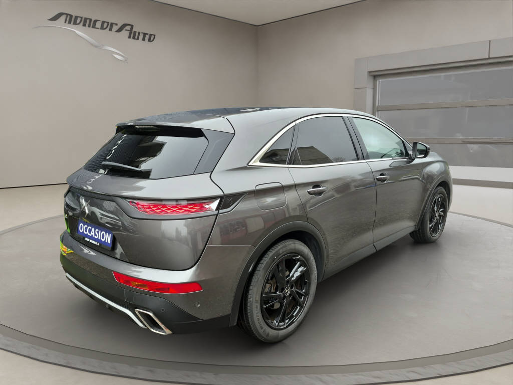 DS AUTOMOBILES DS7 Crossback E-Tense 300 4x4 Performance Line-image-2