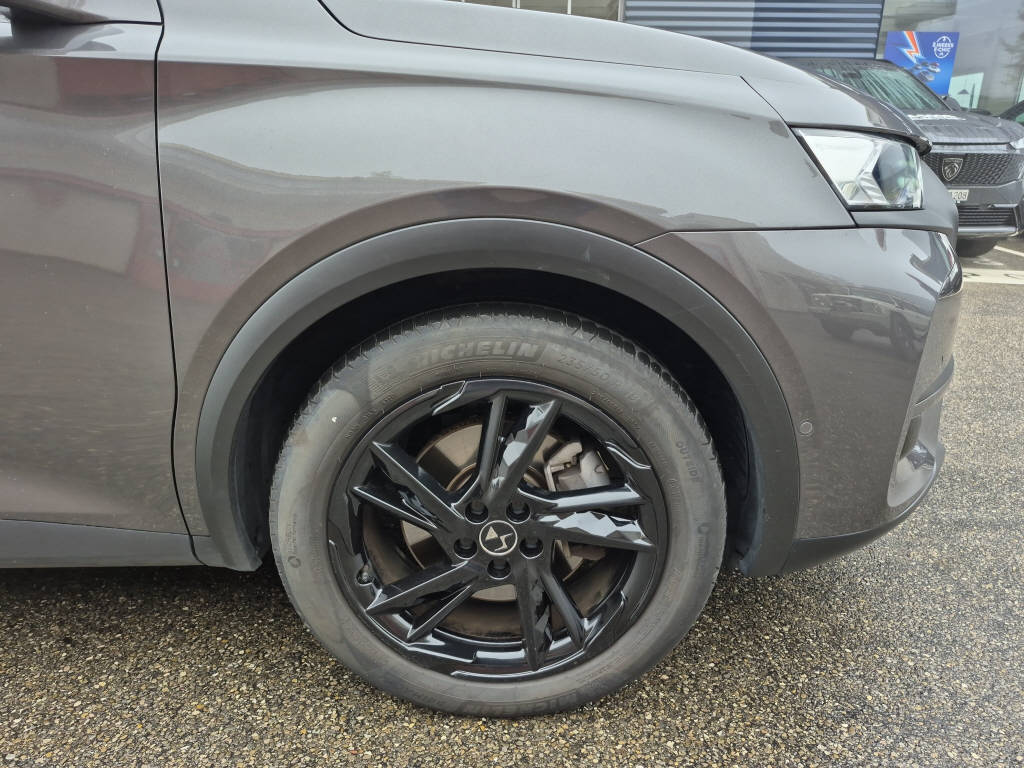 DS AUTOMOBILES DS7 Crossback E-Tense 300 4x4 Performance Line-image-13