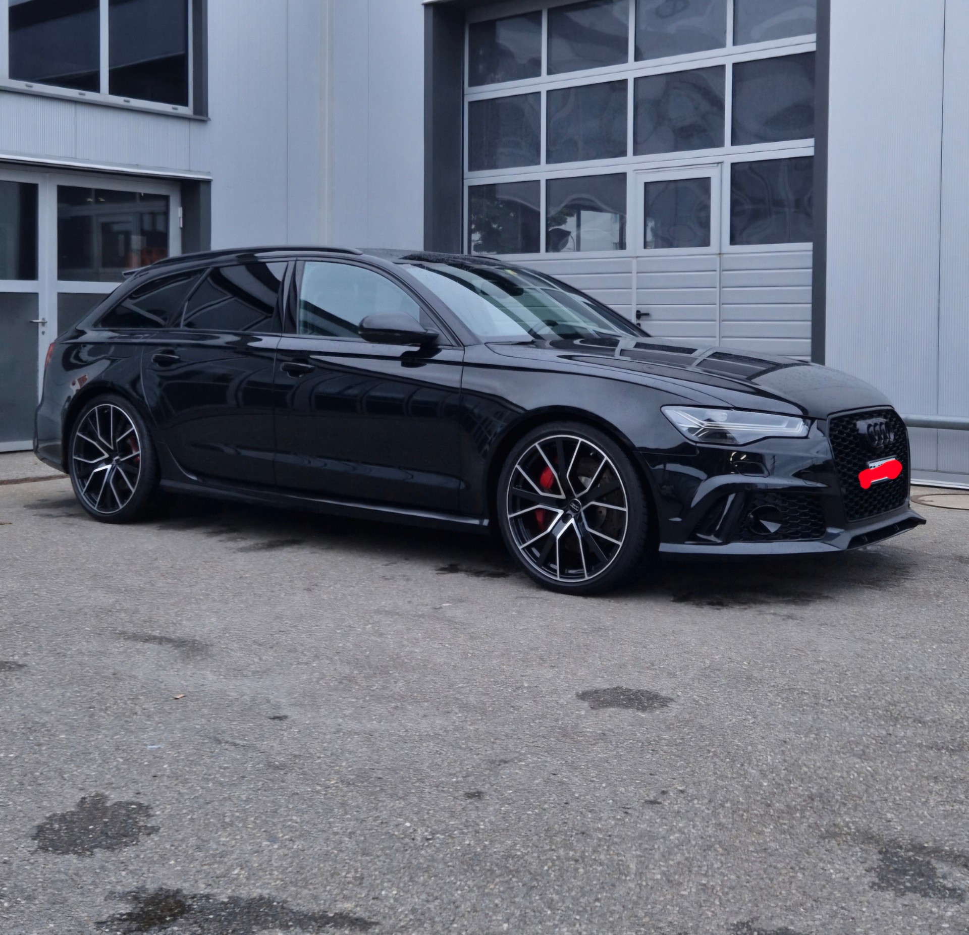 AUDI RS6 Avant 4.0 TFSI V8 performance quattro-image-5