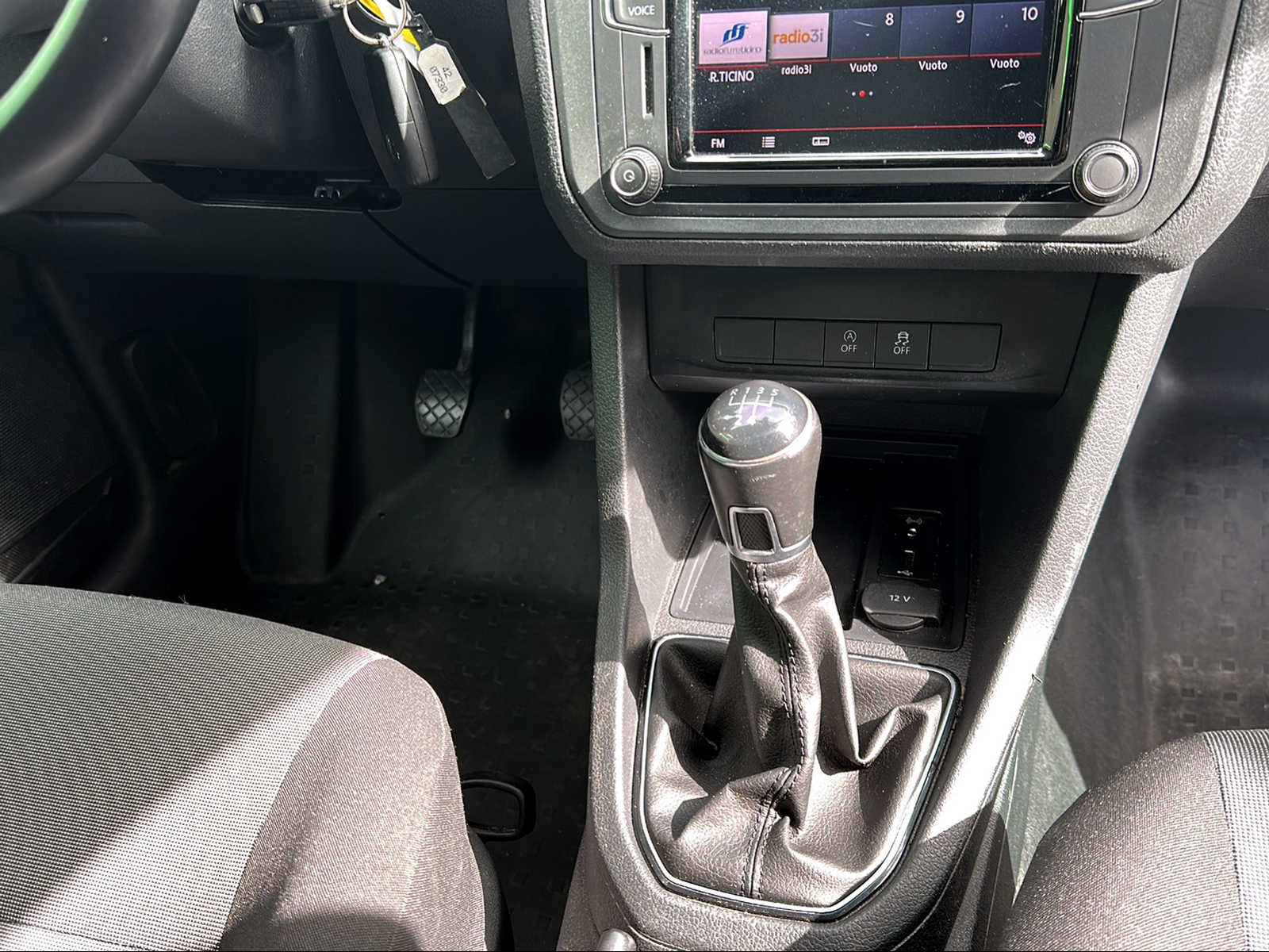 VW Caddy 2.0TDI Entry BlueMotion Technology-image-14