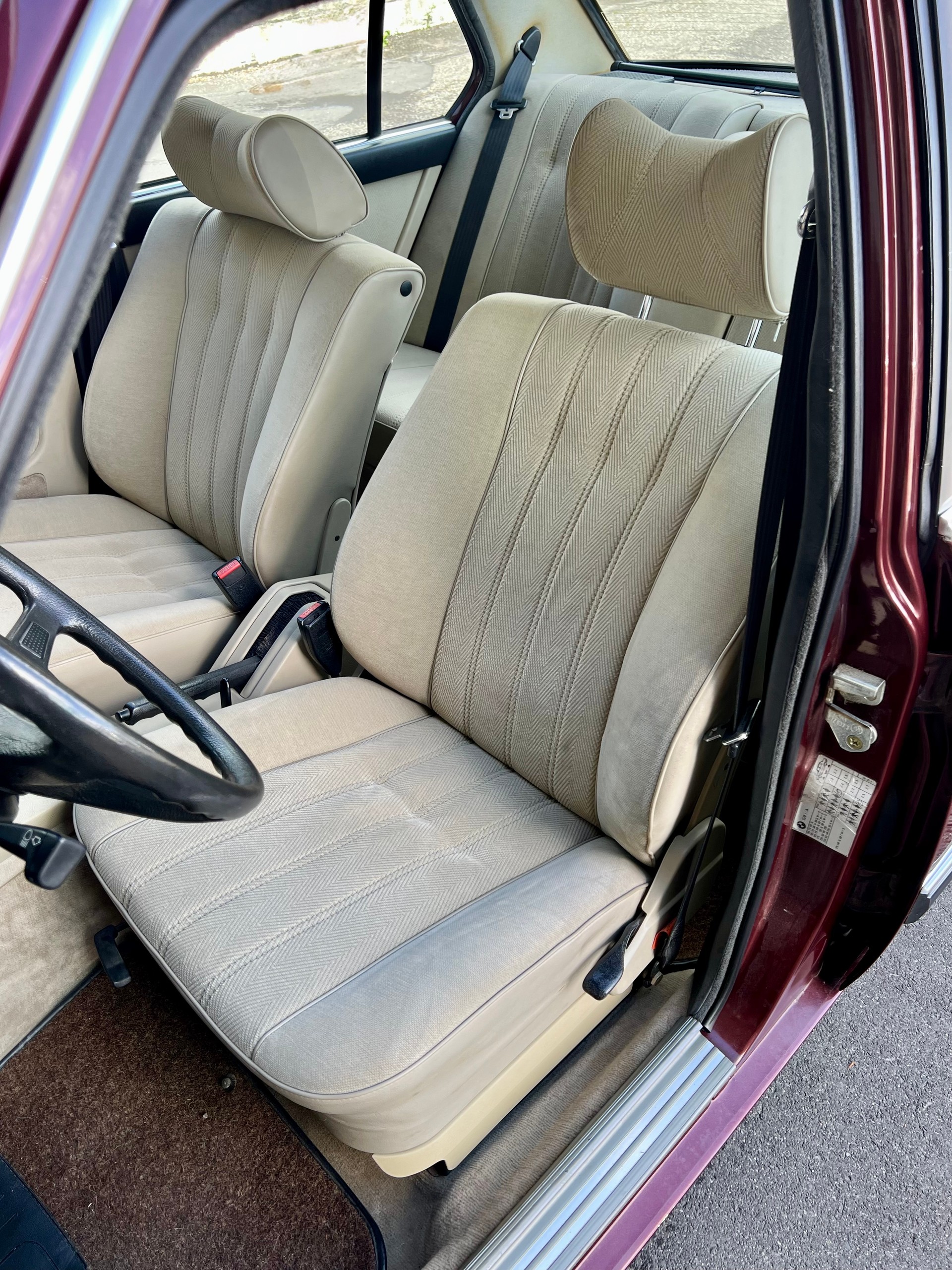 BMW 528i VETERAN-image-10