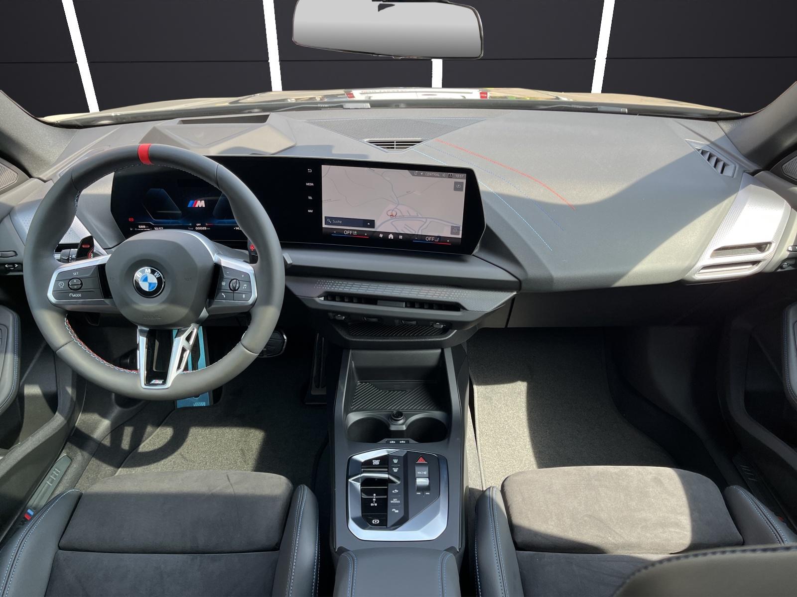 BMW M235i xDrive Gran Coupé-image-11