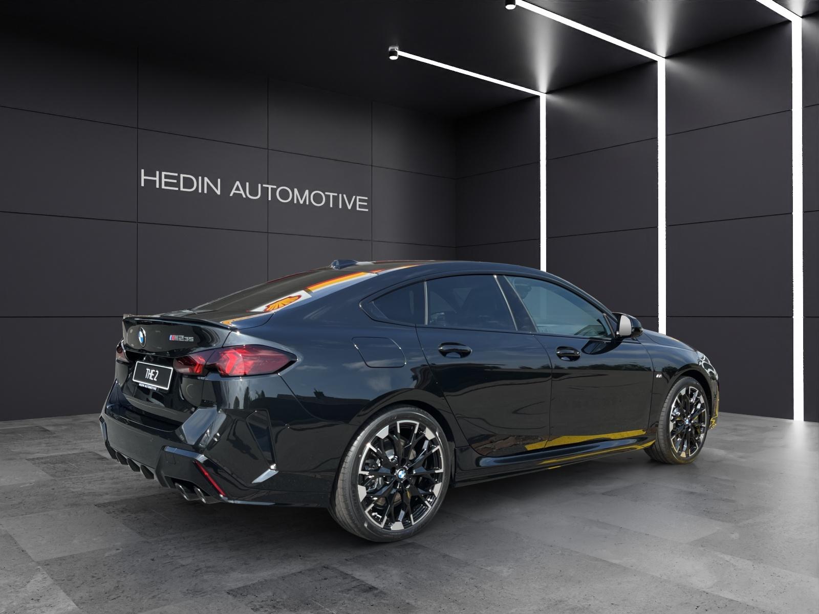 BMW M235i xDrive Gran Coupé-image-15