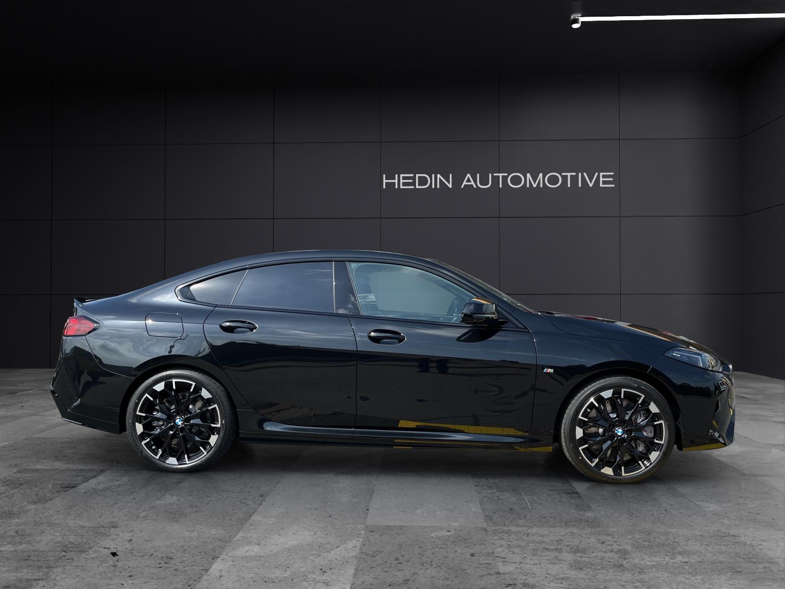 BMW M235i xDrive Gran Coupé-image-16