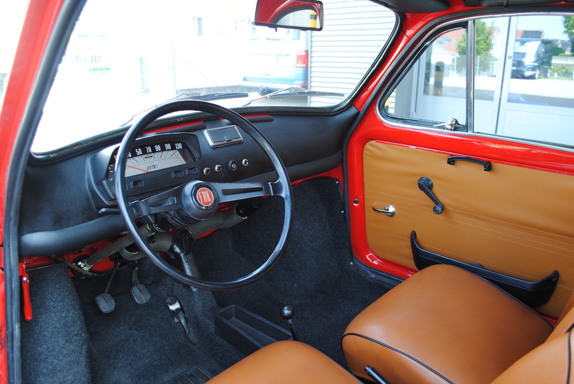 FIAT 500L-image-11